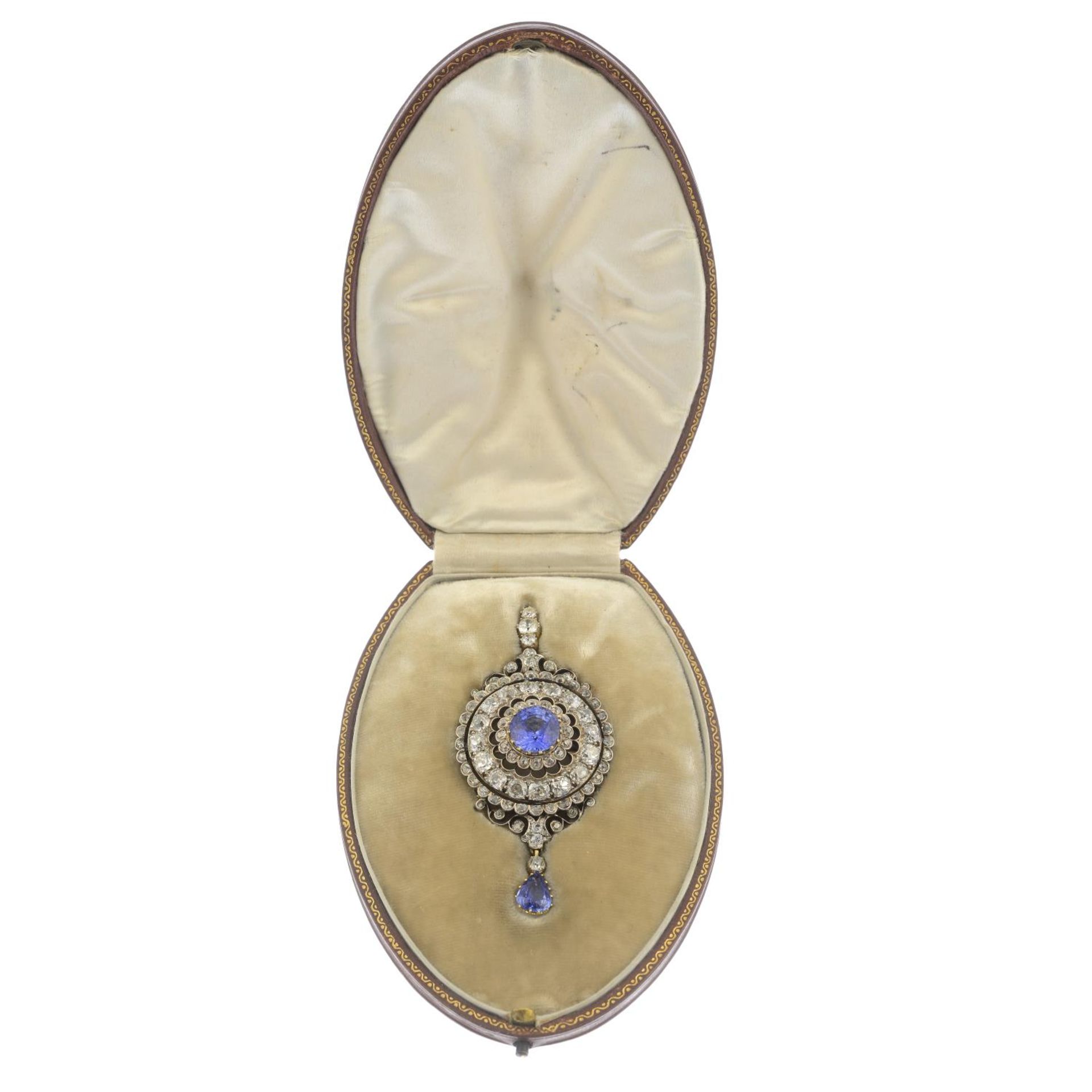 A late 19th century Sri Lankan sapphire and old-cut diamond pendant.With report 78125-78, - Bild 2 aus 8