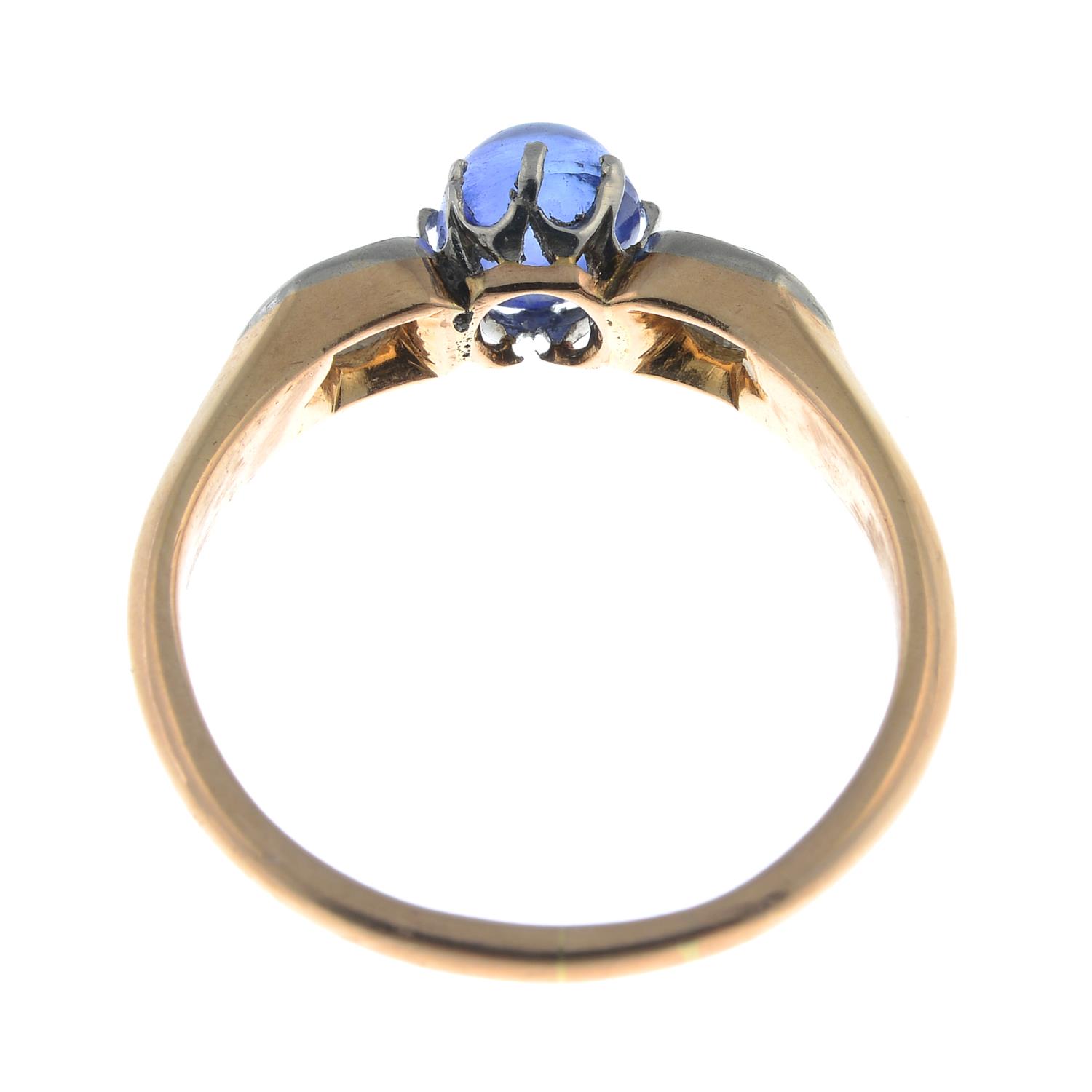 A sapphire and diamond three-stone ring.Ring size J. - Image 2 of 3