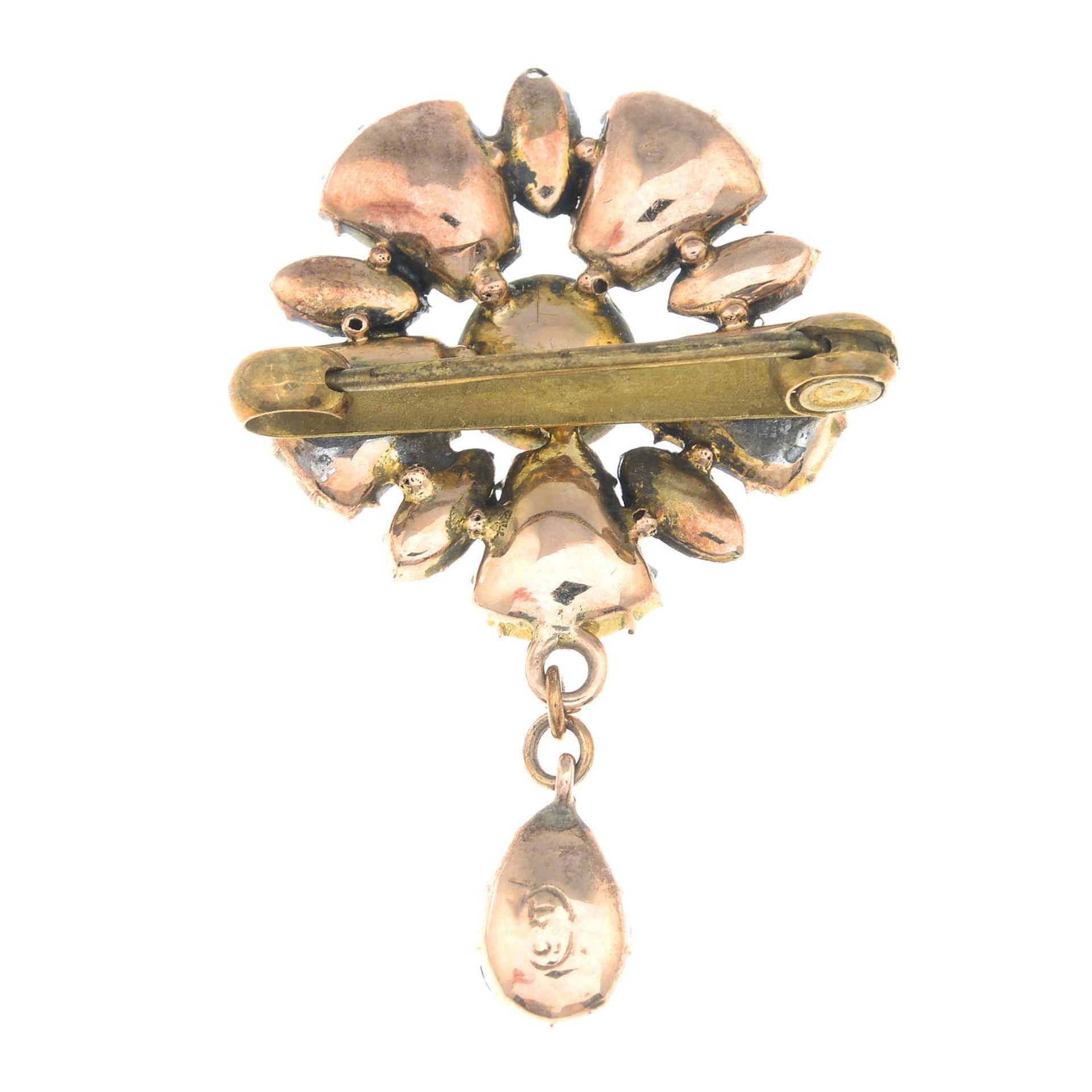 Mid Victorian garnet necklace, length 39cms, 23.4gms. - Bild 2 aus 4