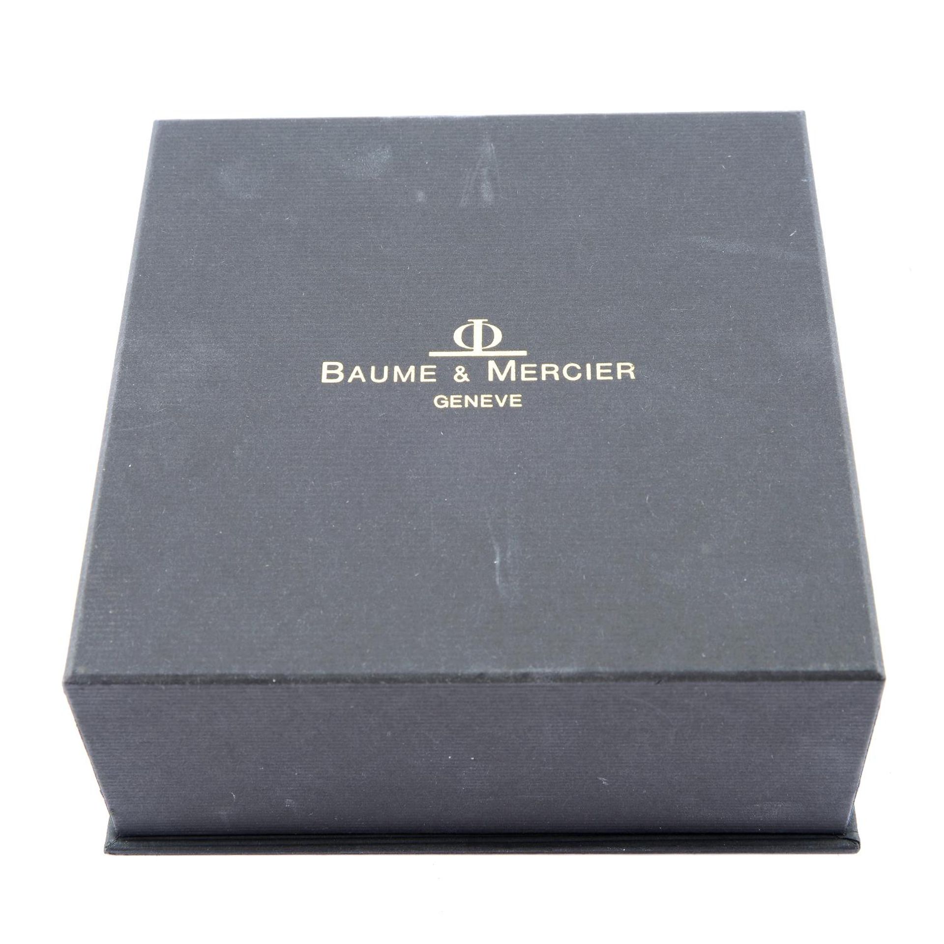 BAUME & MERCIER - a gentleman's Riviera chronograph bracelet watch. - Bild 4 aus 4