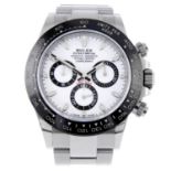 ROLEX - a gentleman's Oyster Perpetual Cosmograph Daytona chronograph bracelet watch.