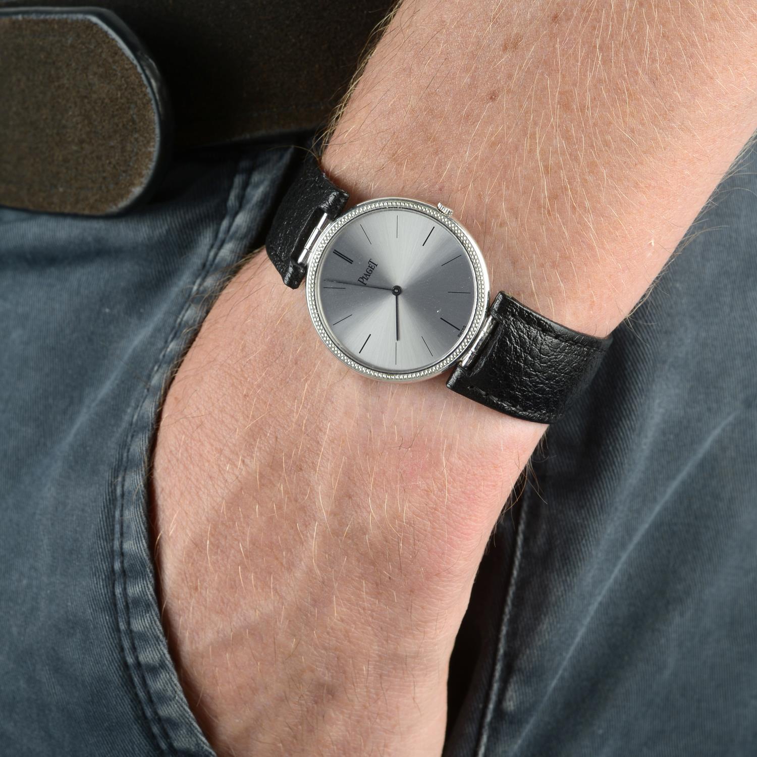 PIAGET - a gentleman's Dress wrist watch. - Image 3 of 3