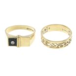 9ct gold openwork ring, hallmarks for 9ct gold, ring size T1/2, width 5mms, 3.4gms.