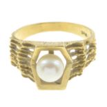A 1970s cultured pearl ring.Stamped 18ct.