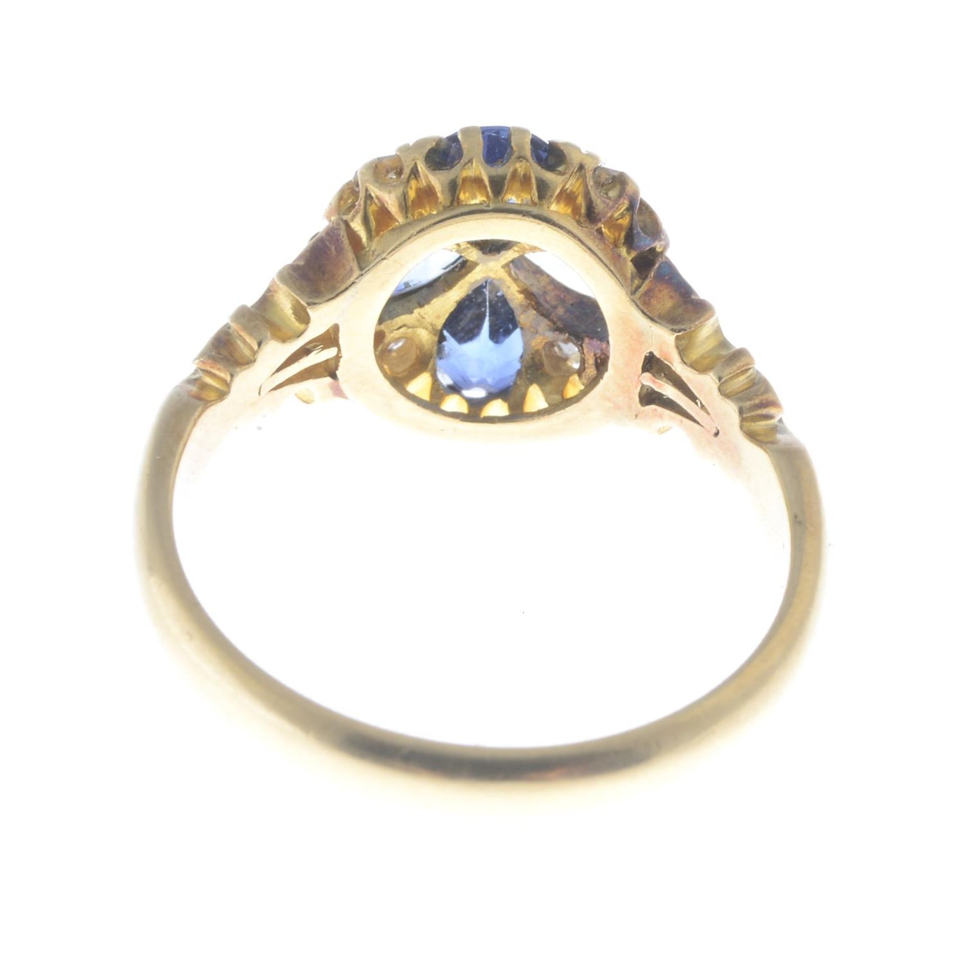 An early 20th century single-cut diamond and sapphire ring.One sapphire deficient.Hallmarks for - Bild 2 aus 3