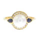 An 18ct gold cultured pearl,
