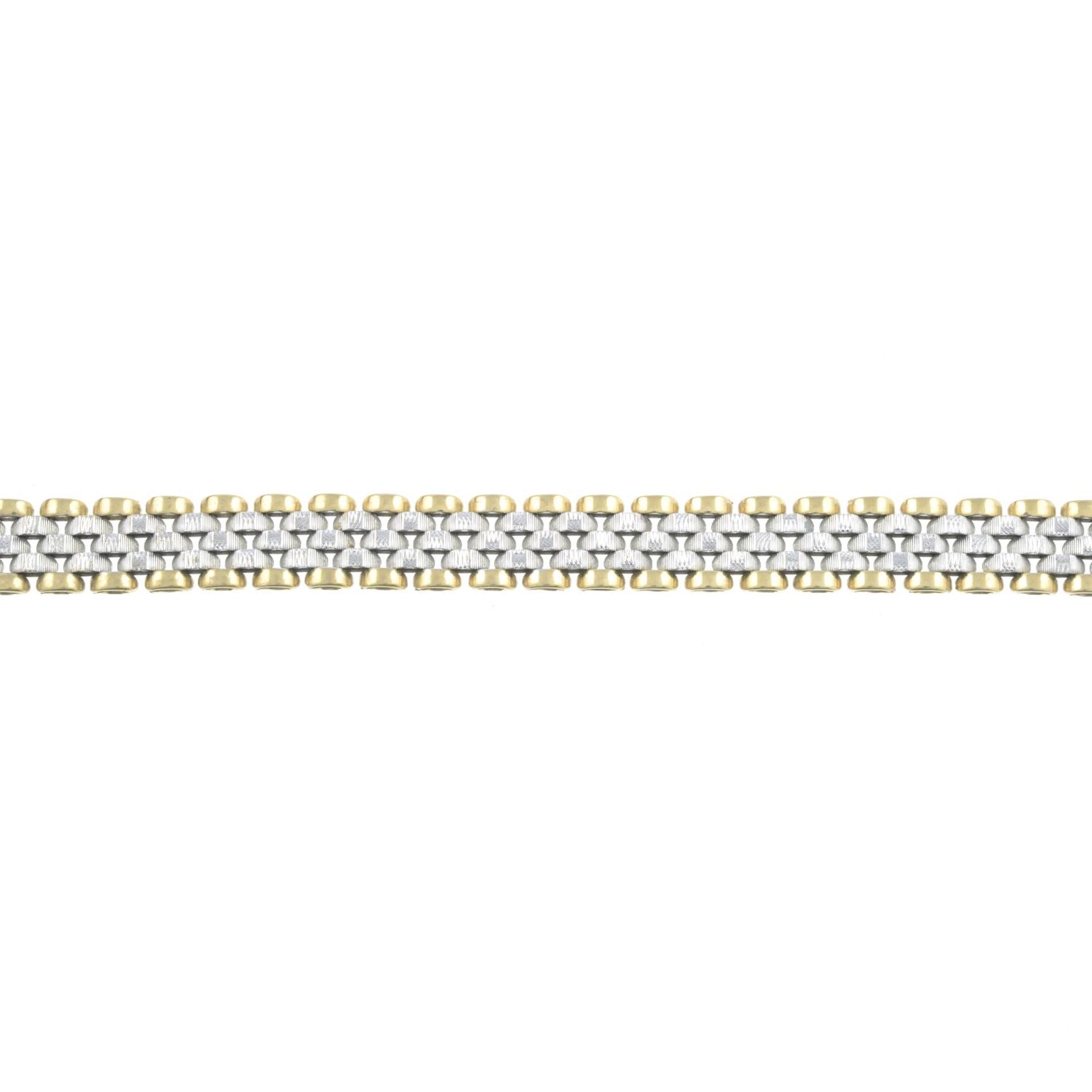 A 9ct gold bi-colour bracelet.Hallmarks for 9ct gold.