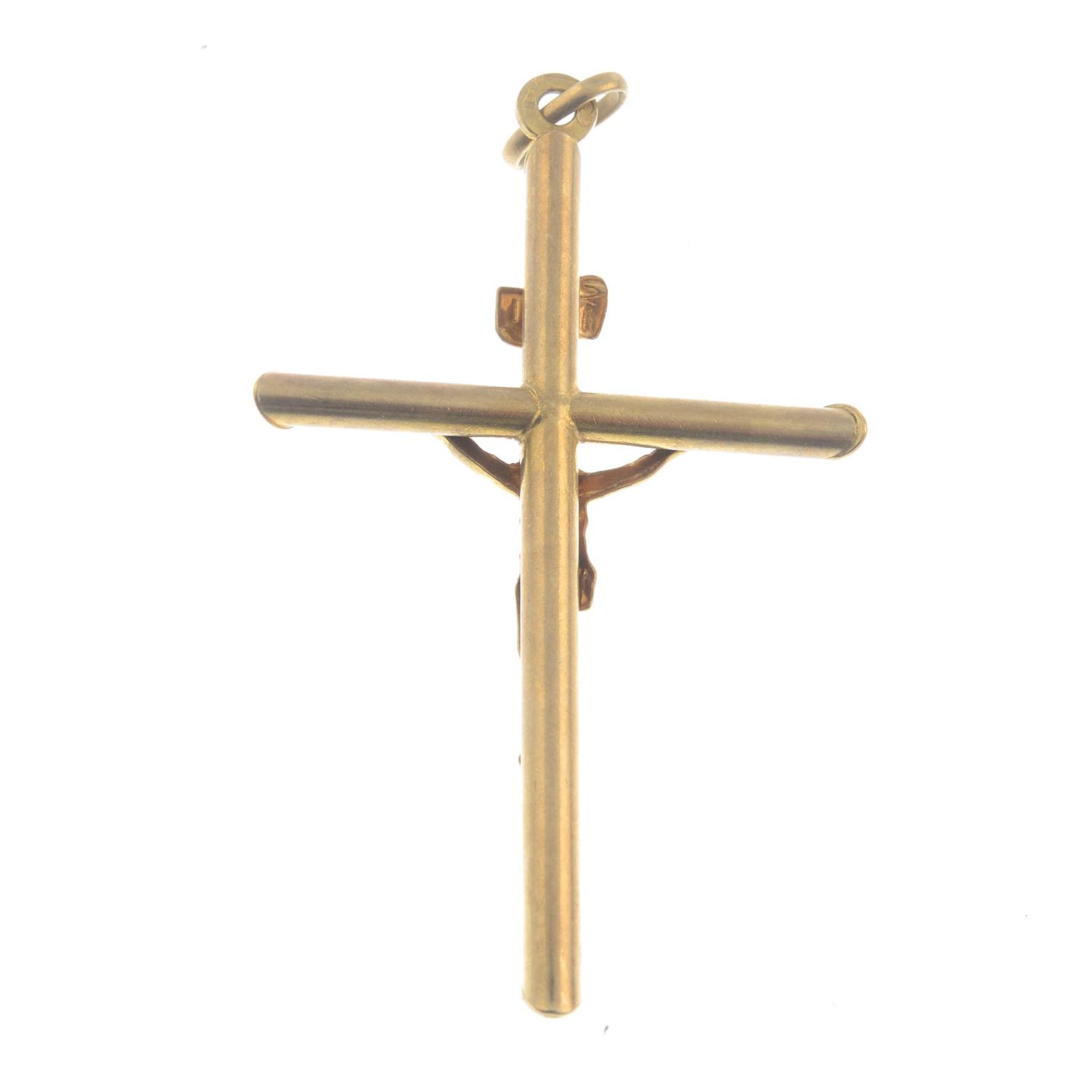 A 9ct gold crucifix cross pendant.Hallmarks for 9ct gold. - Bild 2 aus 2