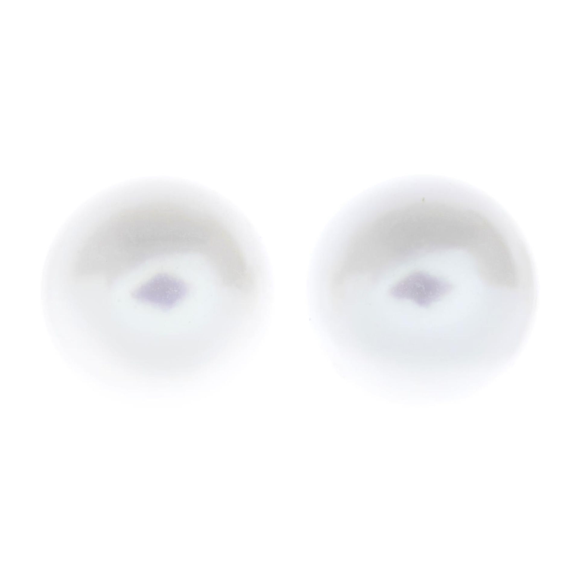 A pair of 18ct gold cultured pearl stud earrings.Cultured pearls measuring 9.2 and 9.1mms.