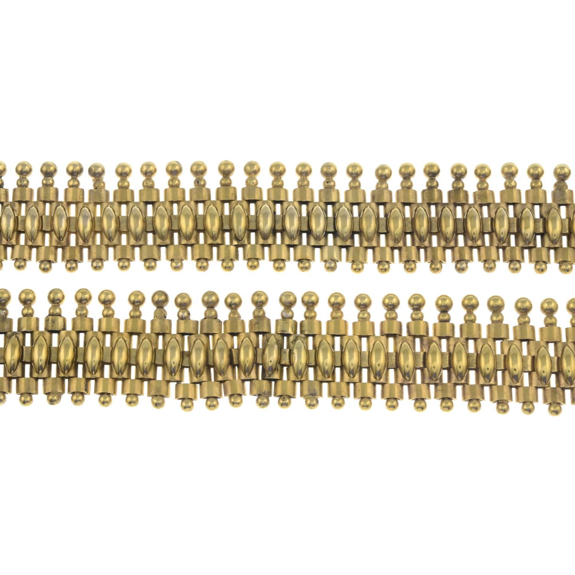 A pair of late 19th century gold bracelets.Length 19.5cms each. - Bild 2 aus 4