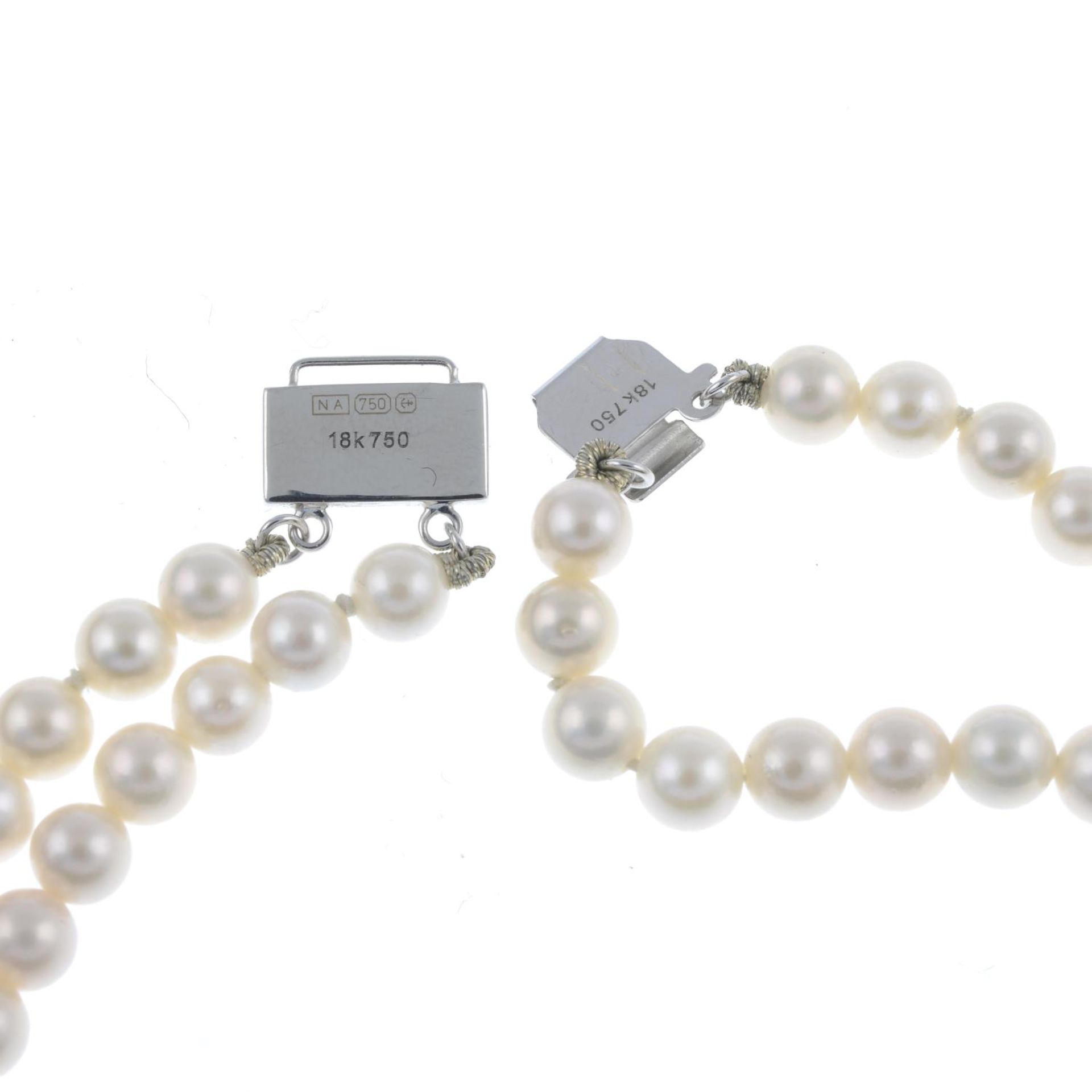 An 18ct gold aquamarine and brilliant-cut diamond highlight cultured pearl choker.Aquamarine - Bild 5 aus 6