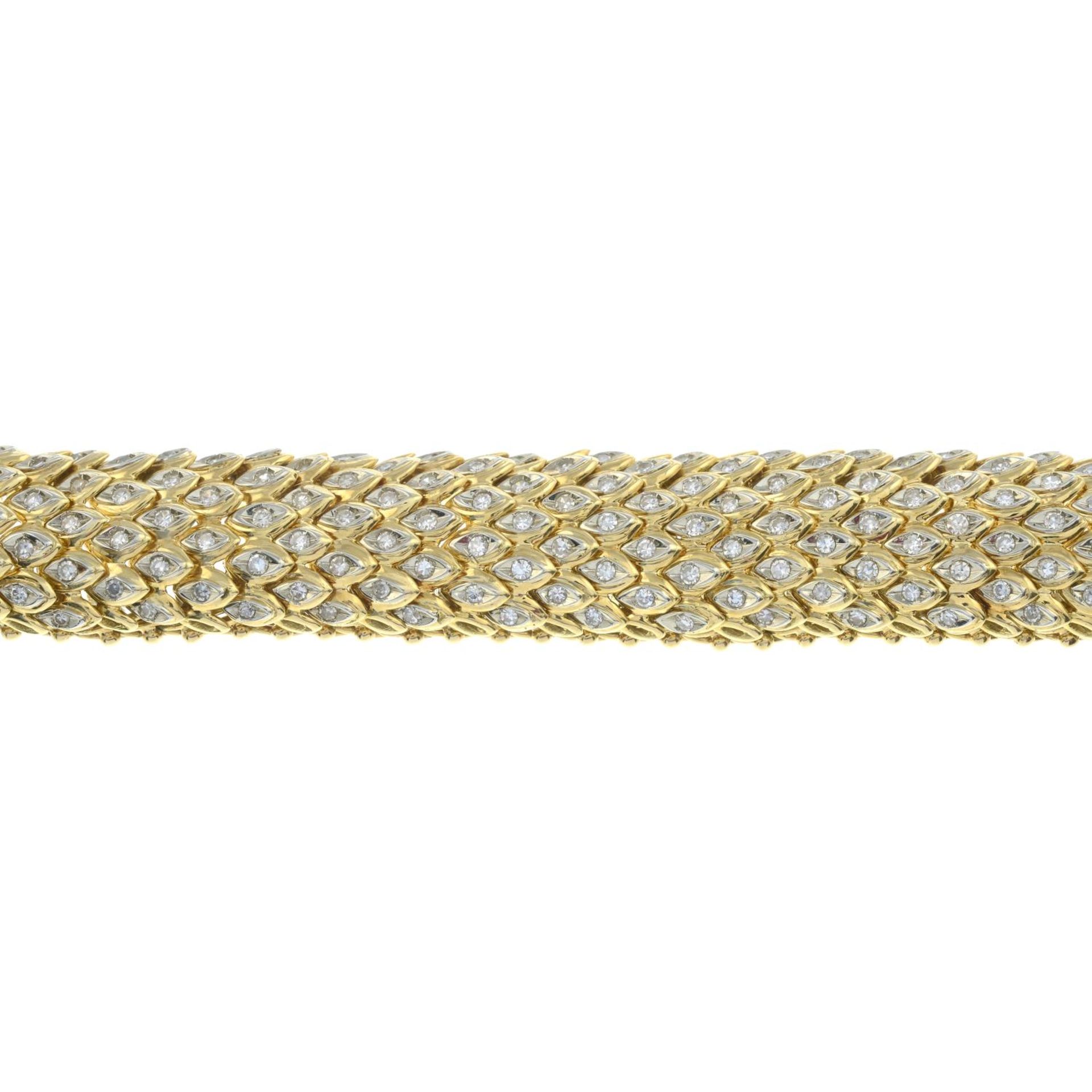 A 1970s 18ct gold diamond bracelet, - Bild 2 aus 4