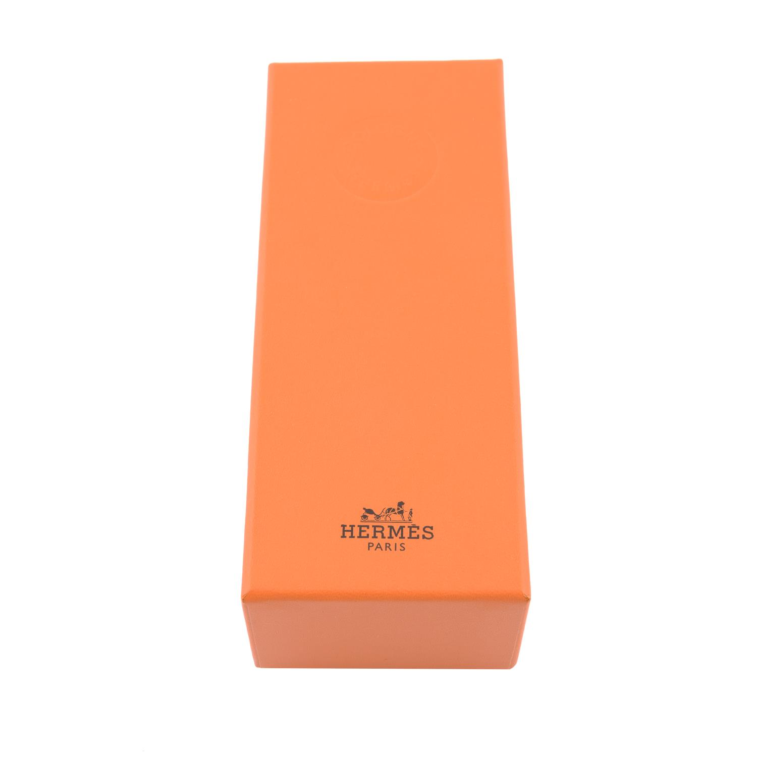 HERMÈS - a Swift Atomizer Refillable Bottle and Case. - Image 3 of 3