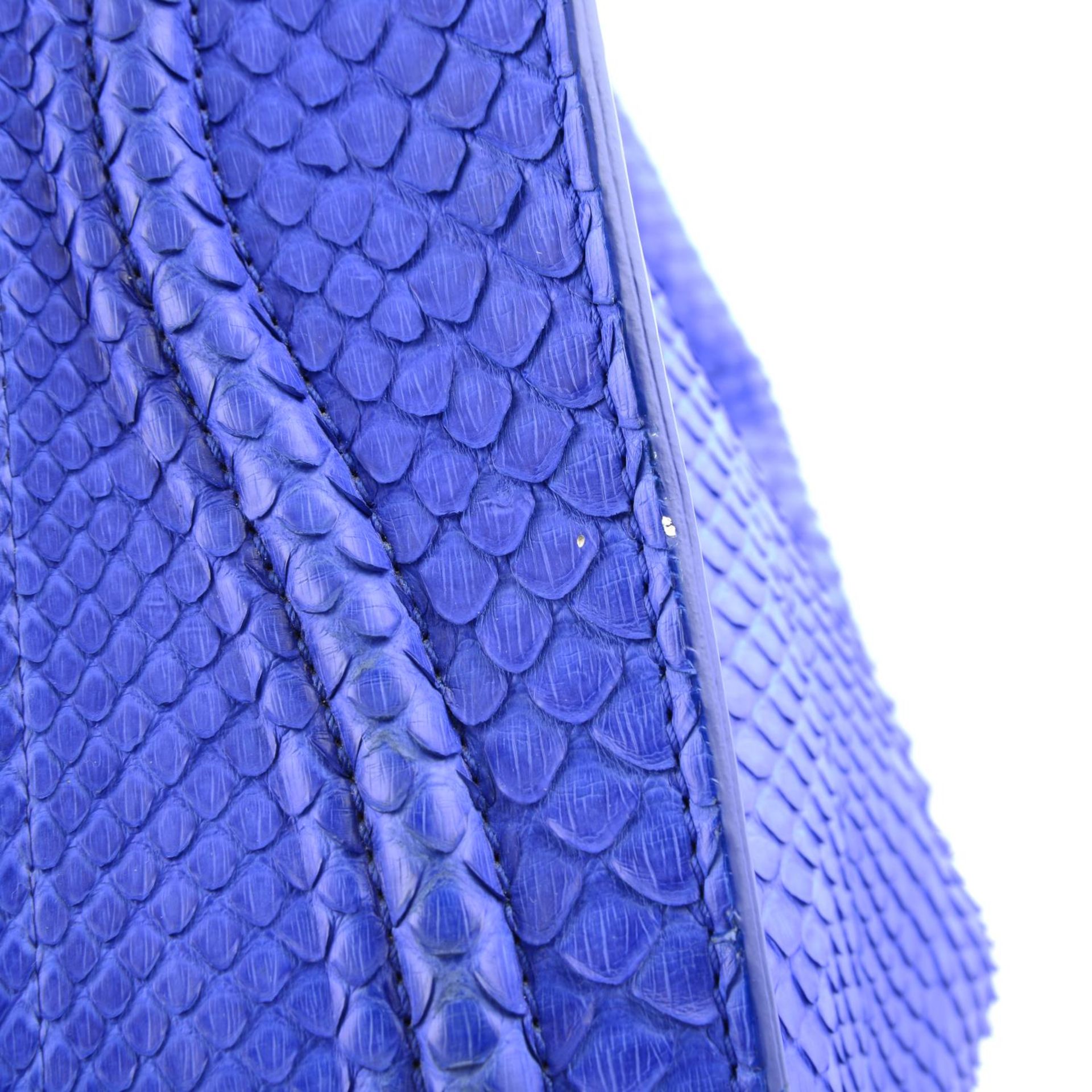 CÉLINE - a blue python skin Phantom handbag. - Image 5 of 9