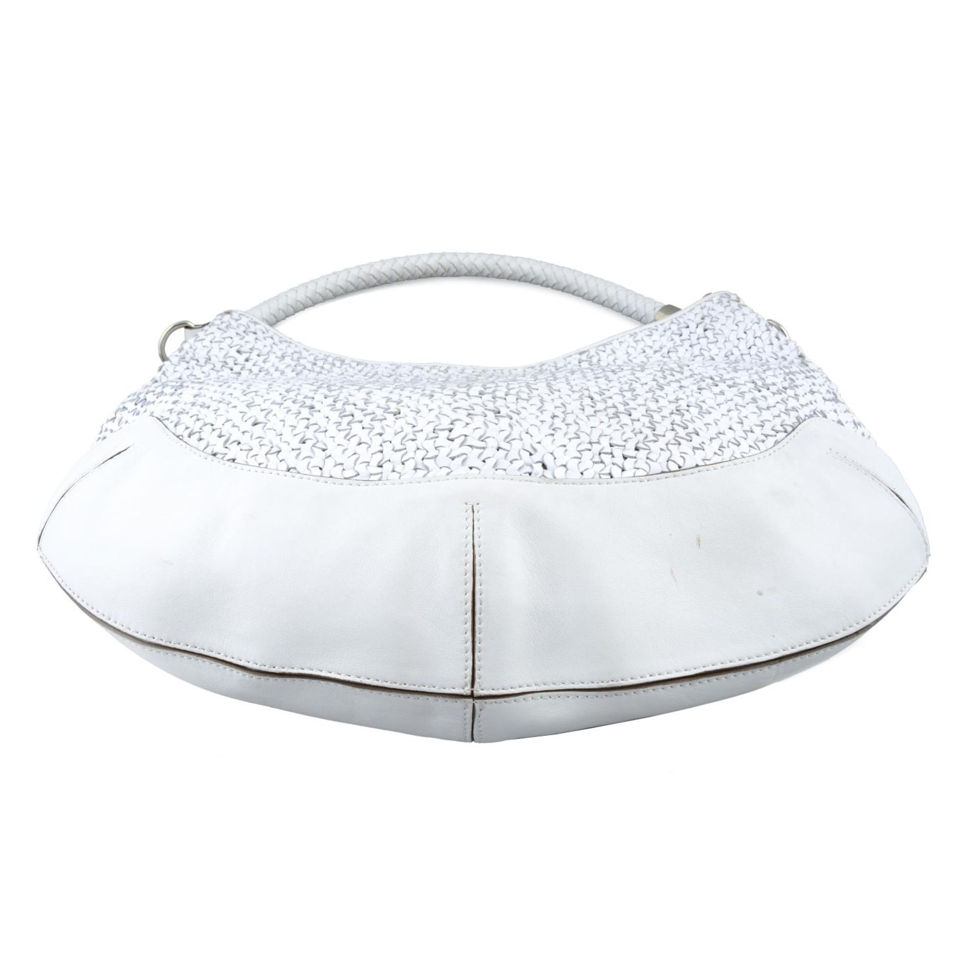 ANYA HINDMARCH - a white leather Jethro Hobo handbag. - Bild 3 aus 5