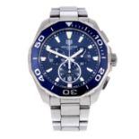 TAG HEUER - a gentleman's Aquaracer chronograph bracelet watch.