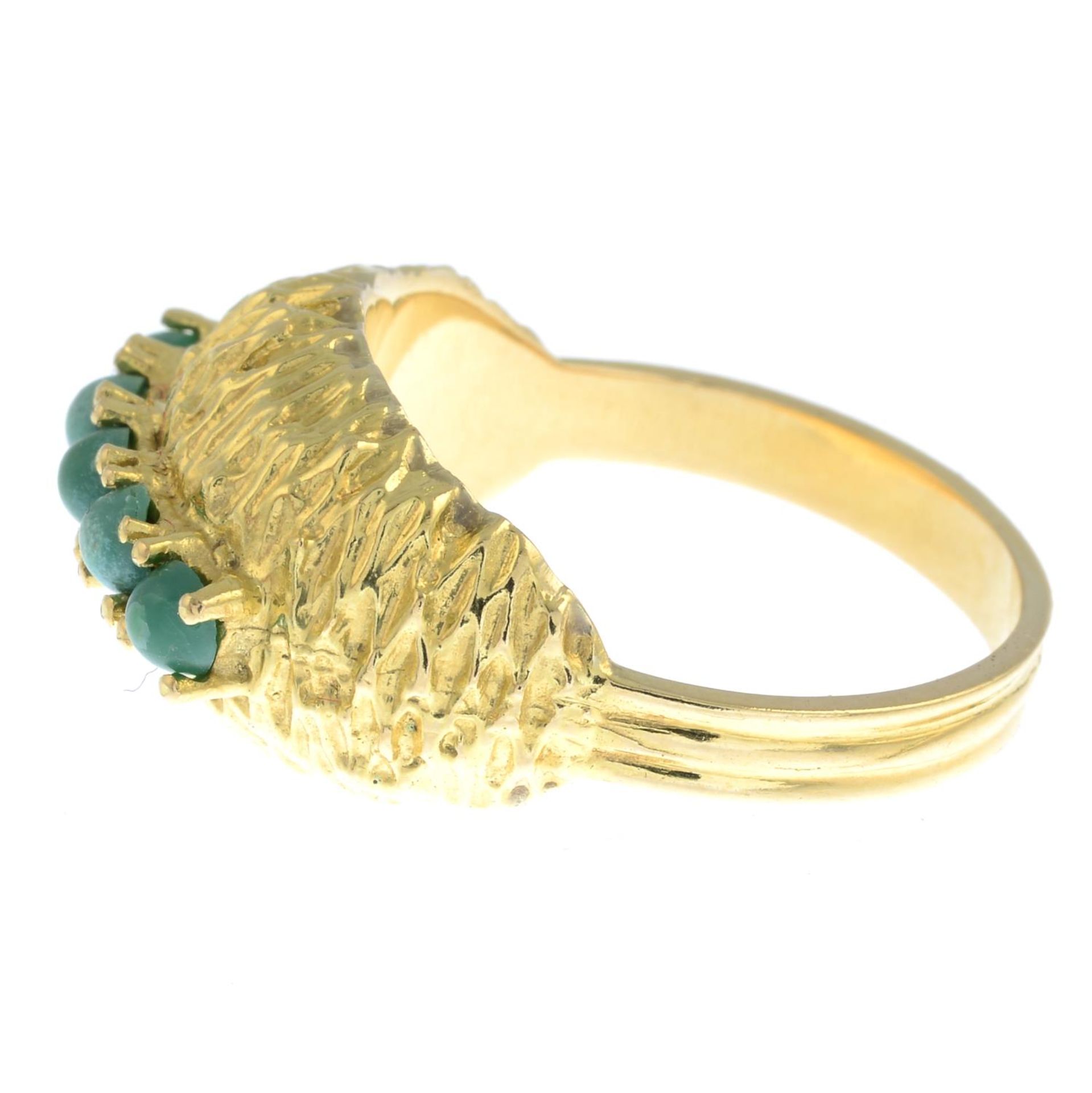 A turquoise textured dress ring. - Bild 2 aus 3