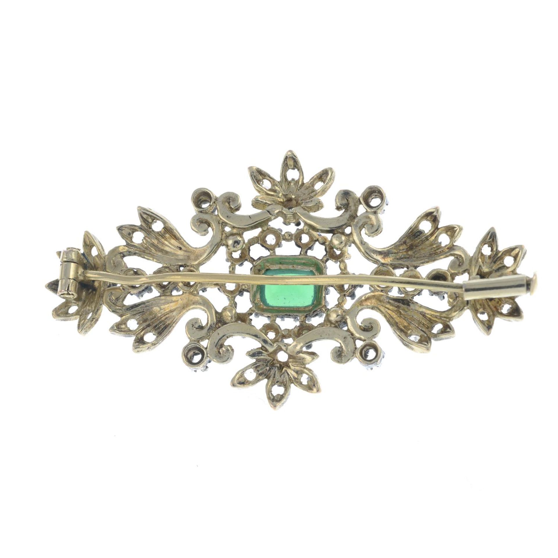 A green paste and rose-cut diamond brooch.Length 6cms. - Bild 2 aus 2