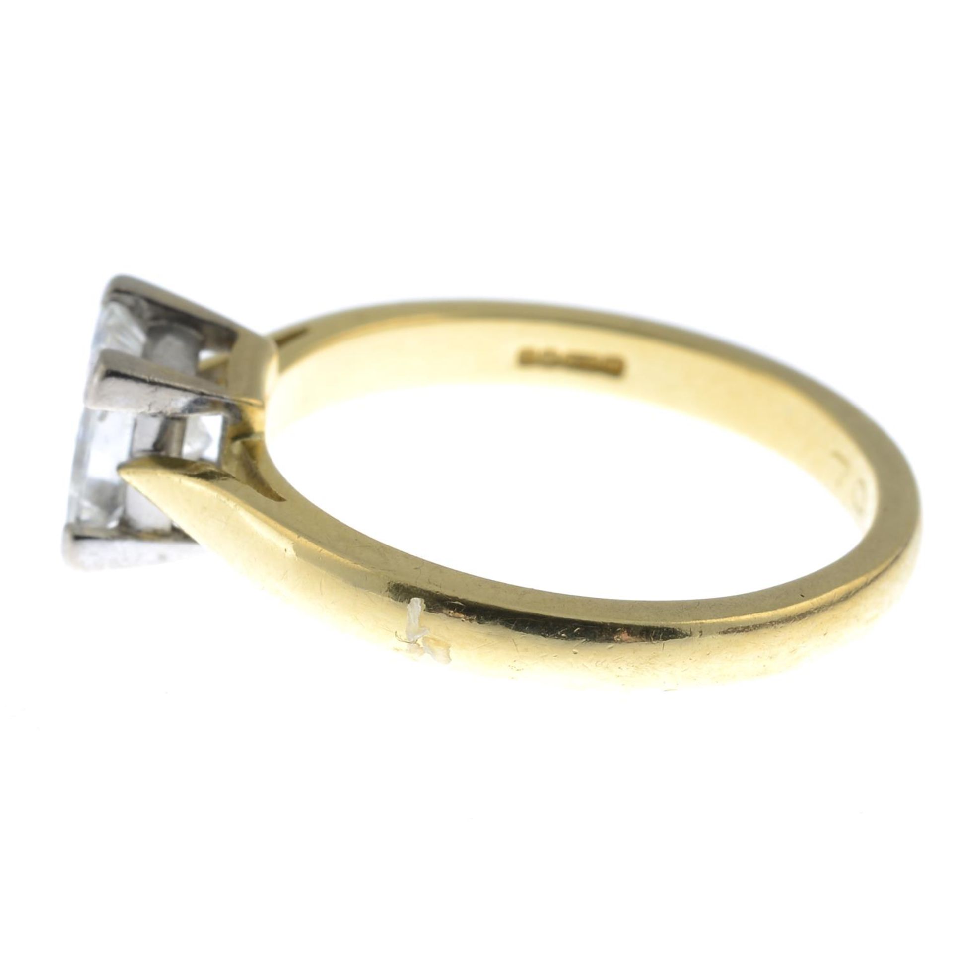 An 18ct gold square-shape diamond single-stone ring.With mini report 1/22425-016, - Image 2 of 4