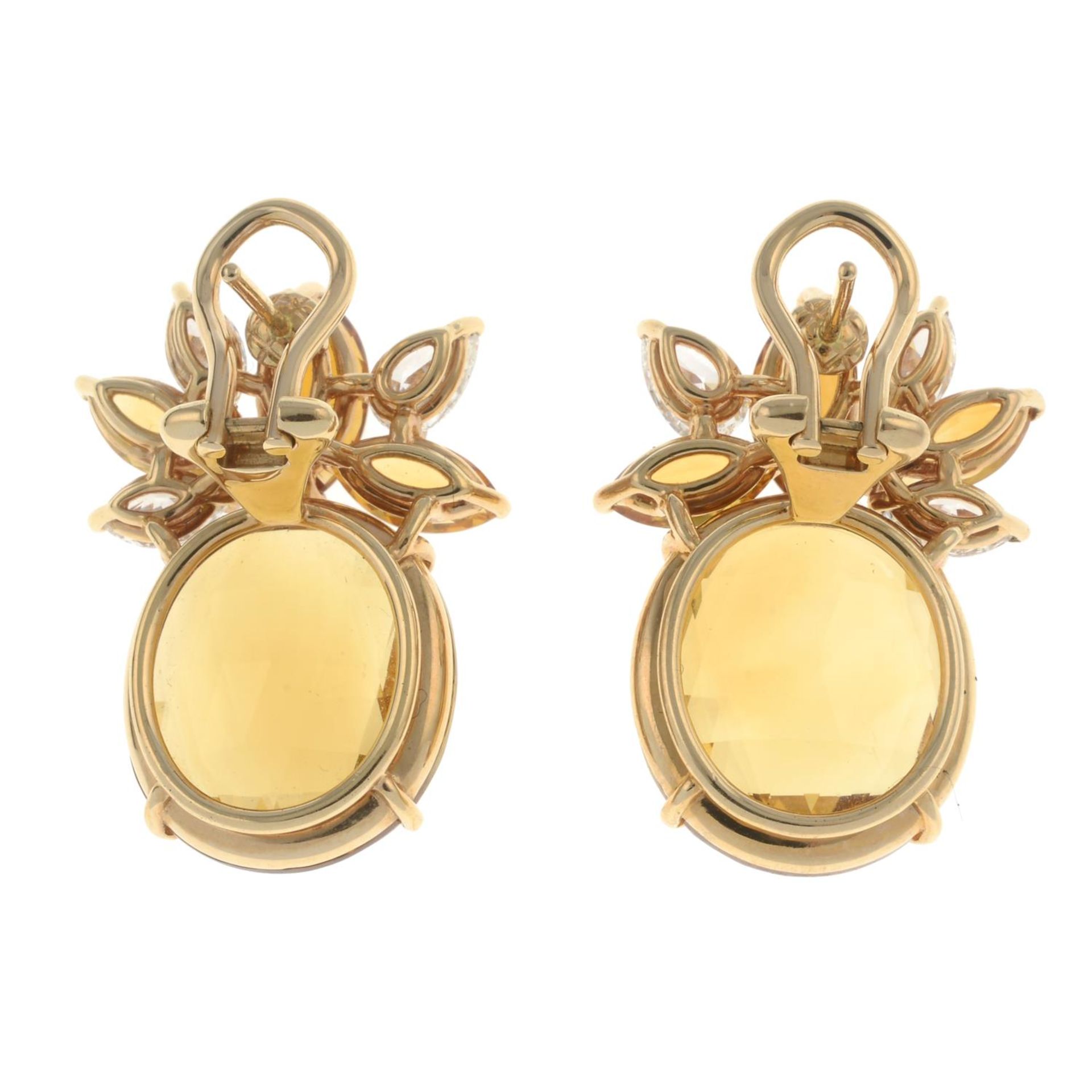 A pair of 18ct gold citrine and vari-cut diamond earrings. - Bild 3 aus 3