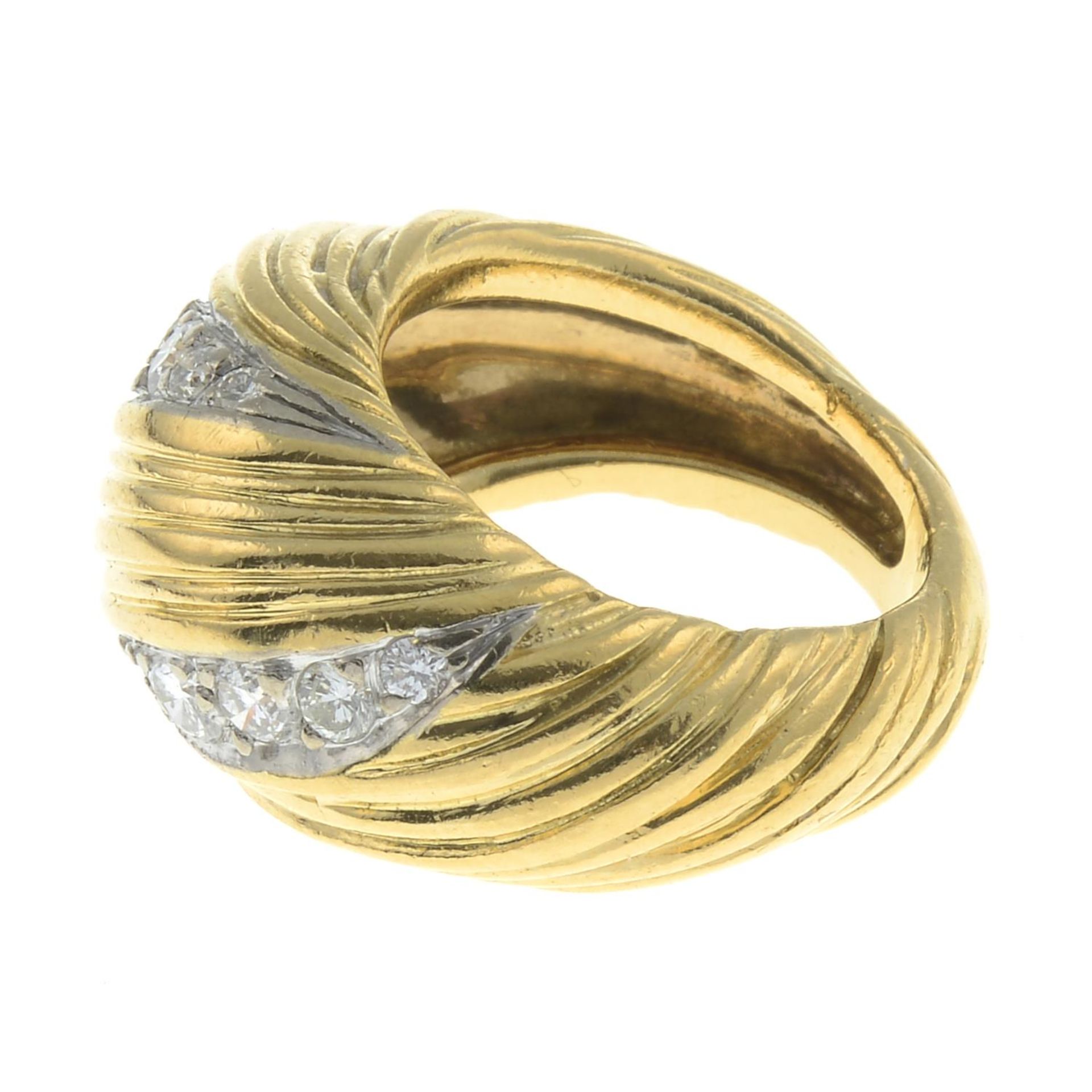 A 1970s 18ct gold brilliant-cut diamond grooved and tapered bombe ring, - Bild 6 aus 6