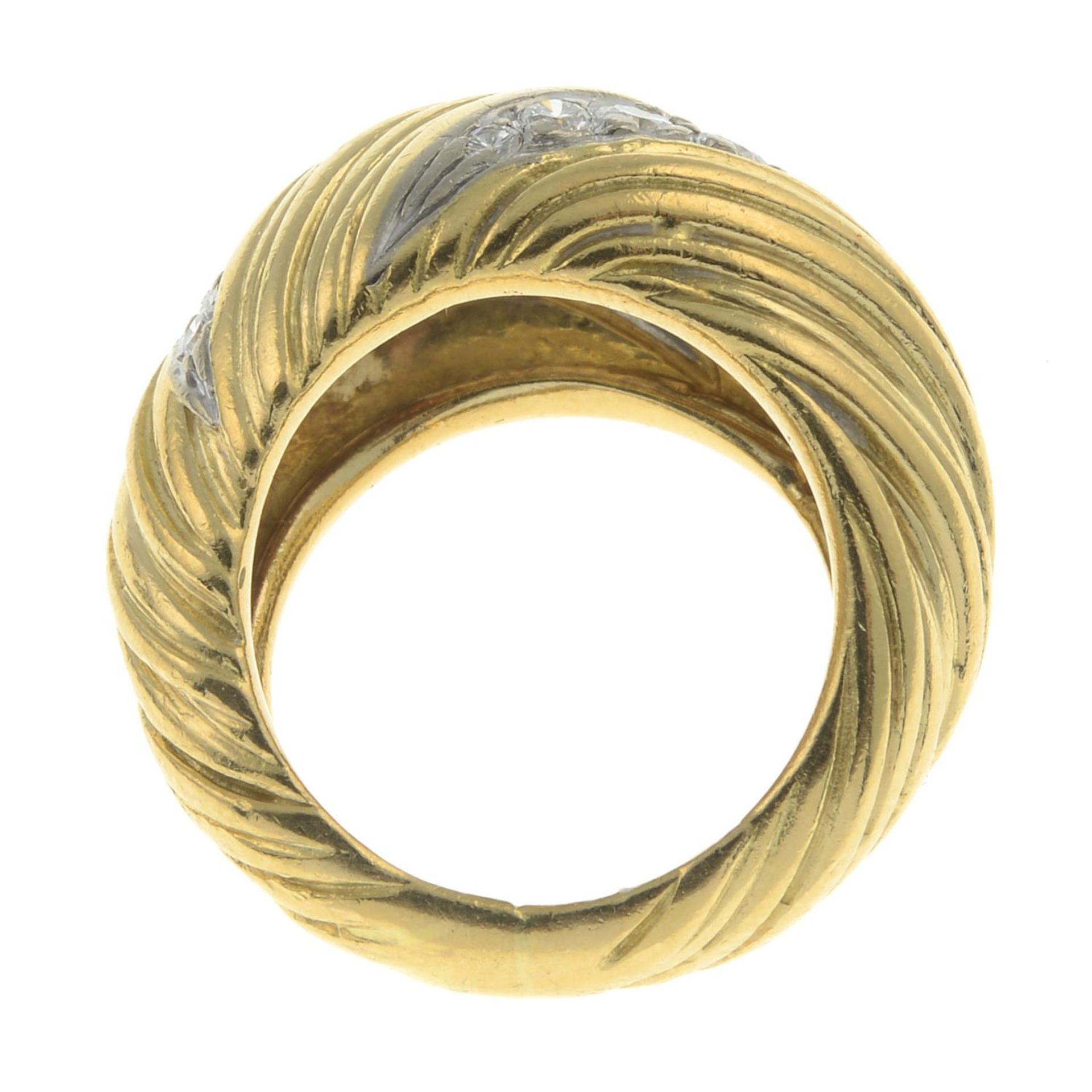 A 1970s 18ct gold brilliant-cut diamond grooved and tapered bombe ring, - Bild 5 aus 6