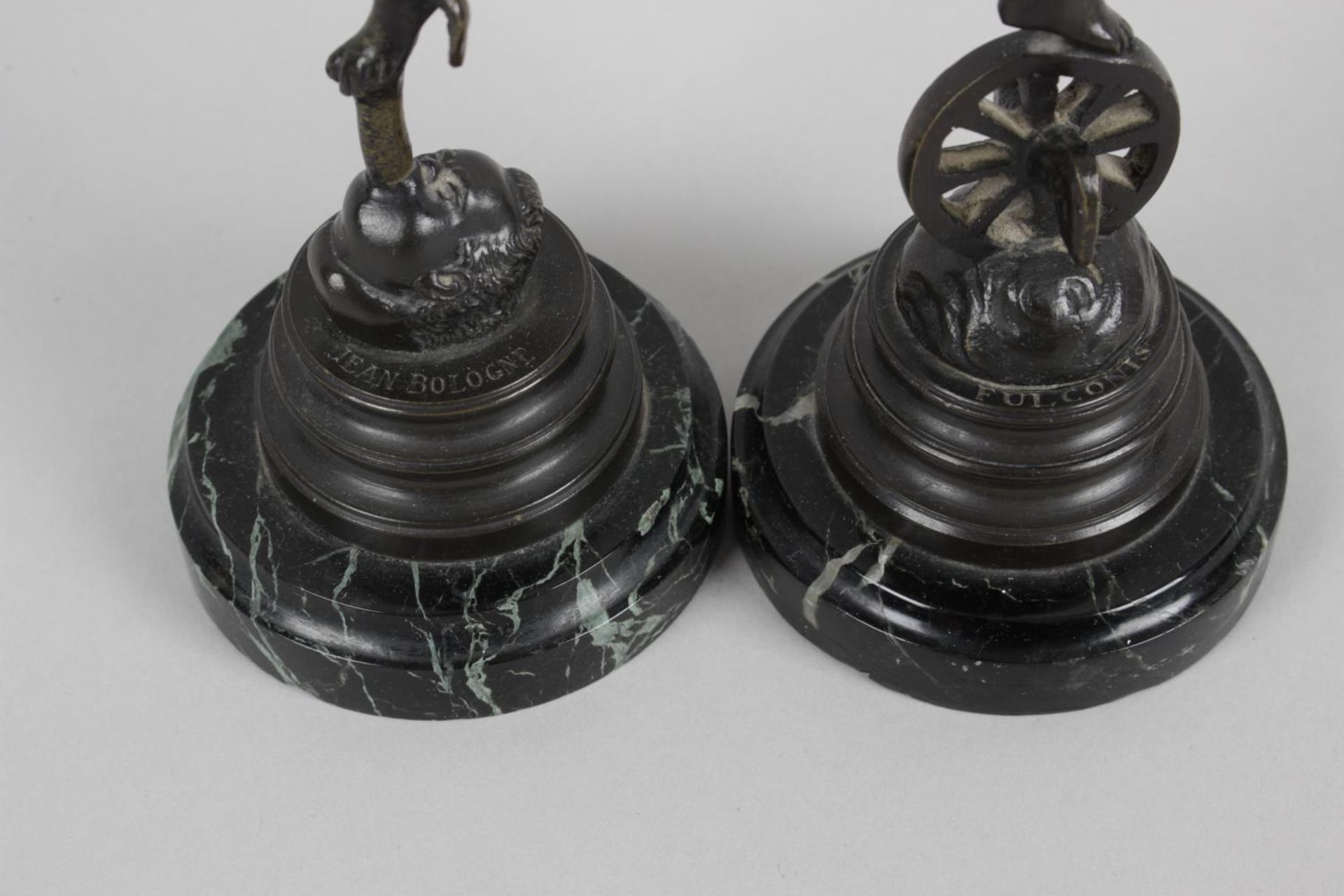 A small matched pair of 19th century bronze studies of Mercury and Fortuna after Giambologna and - Bild 3 aus 3