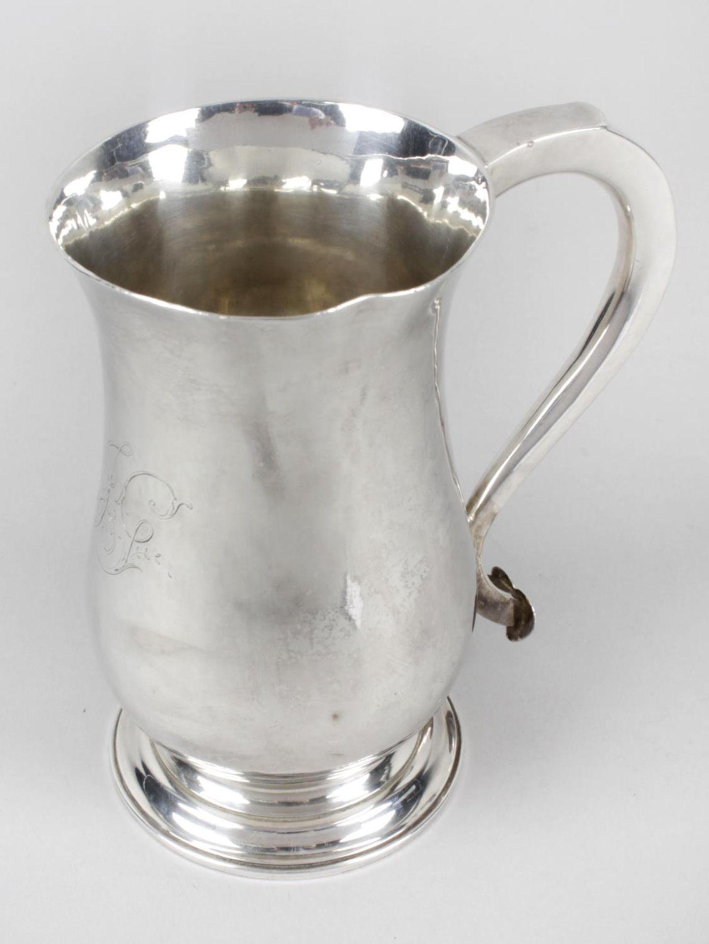 A George III plain silver pint mug,