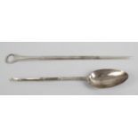A George III silver marrow spoon,