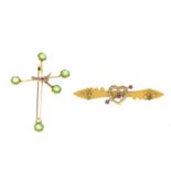 Edwardian 15ct gold ruby and split pearl bar brooch,