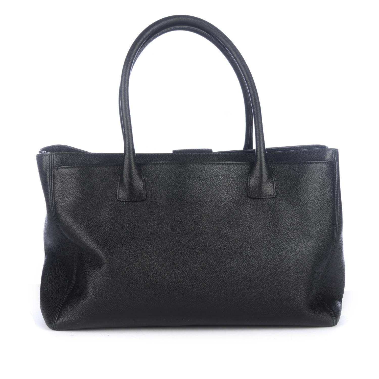 CHANEL - a Cerf Executive Tote handbag. - Image 3 of 5
