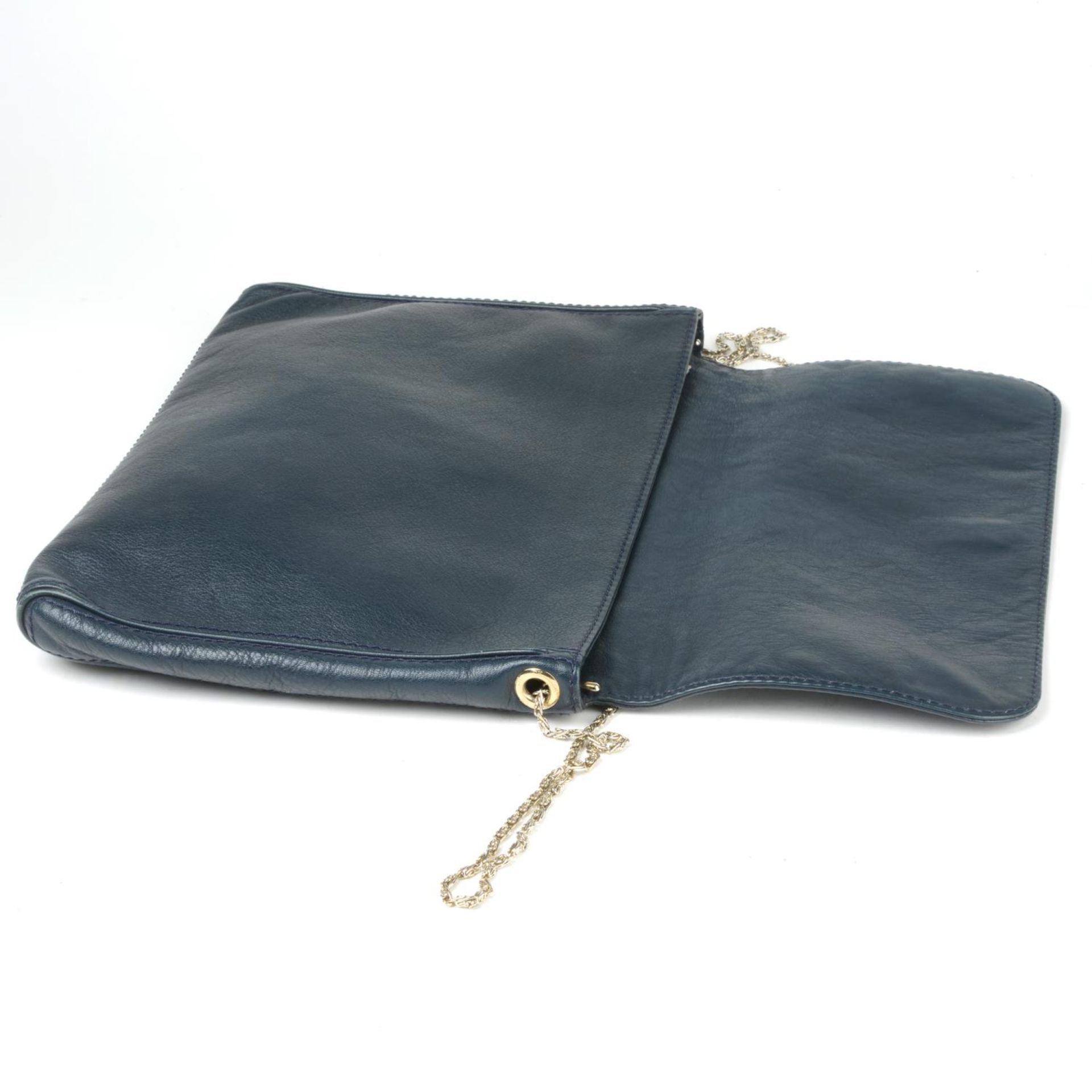 CAROLINA HERRERA - a leather handbag. - Bild 4 aus 4