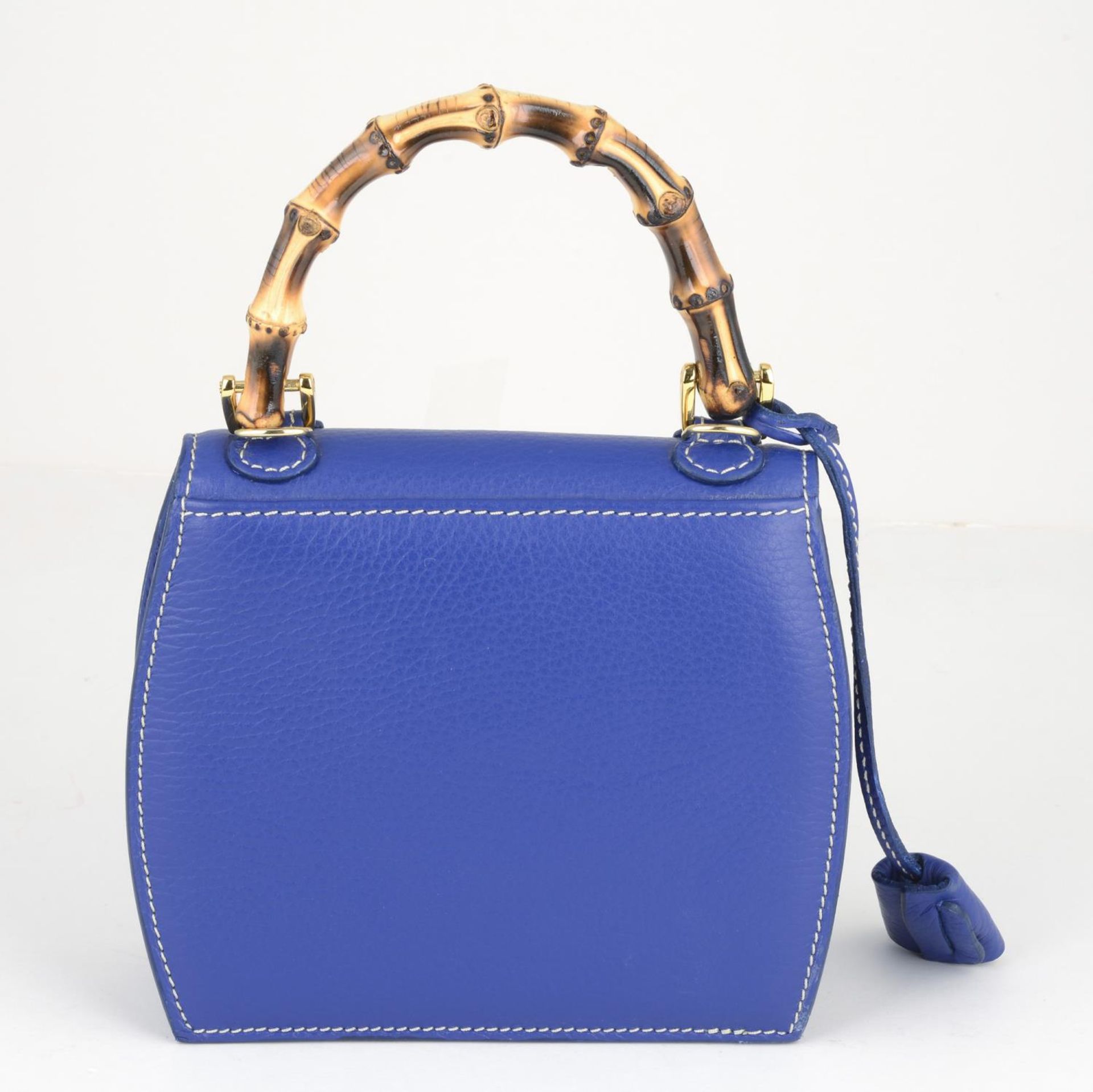 BUTI PELLETTERIE - a mini Minny royal blue leather handbag. - Bild 2 aus 5