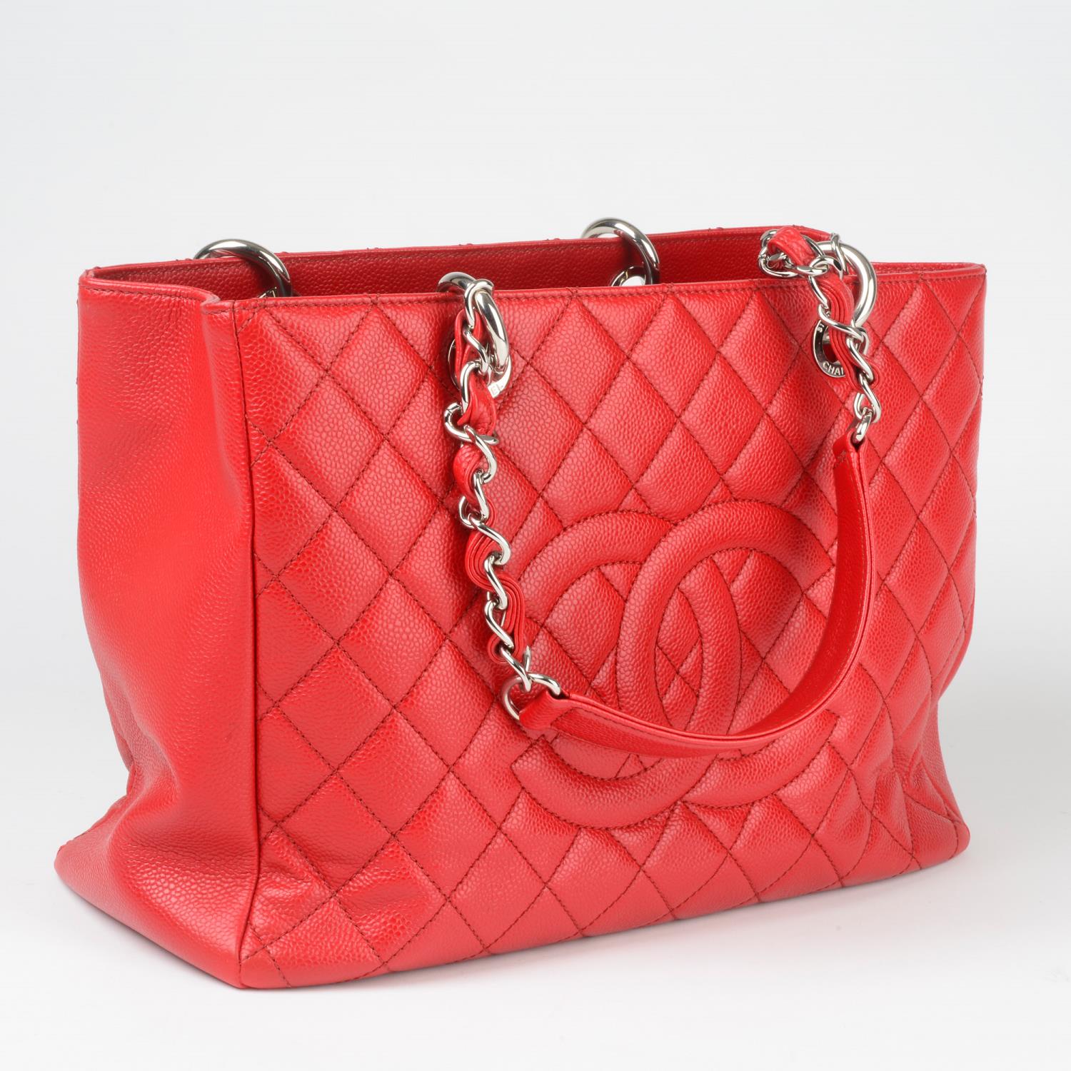 CHANEL - a Grand Shopping Tote. - Image 2 of 5