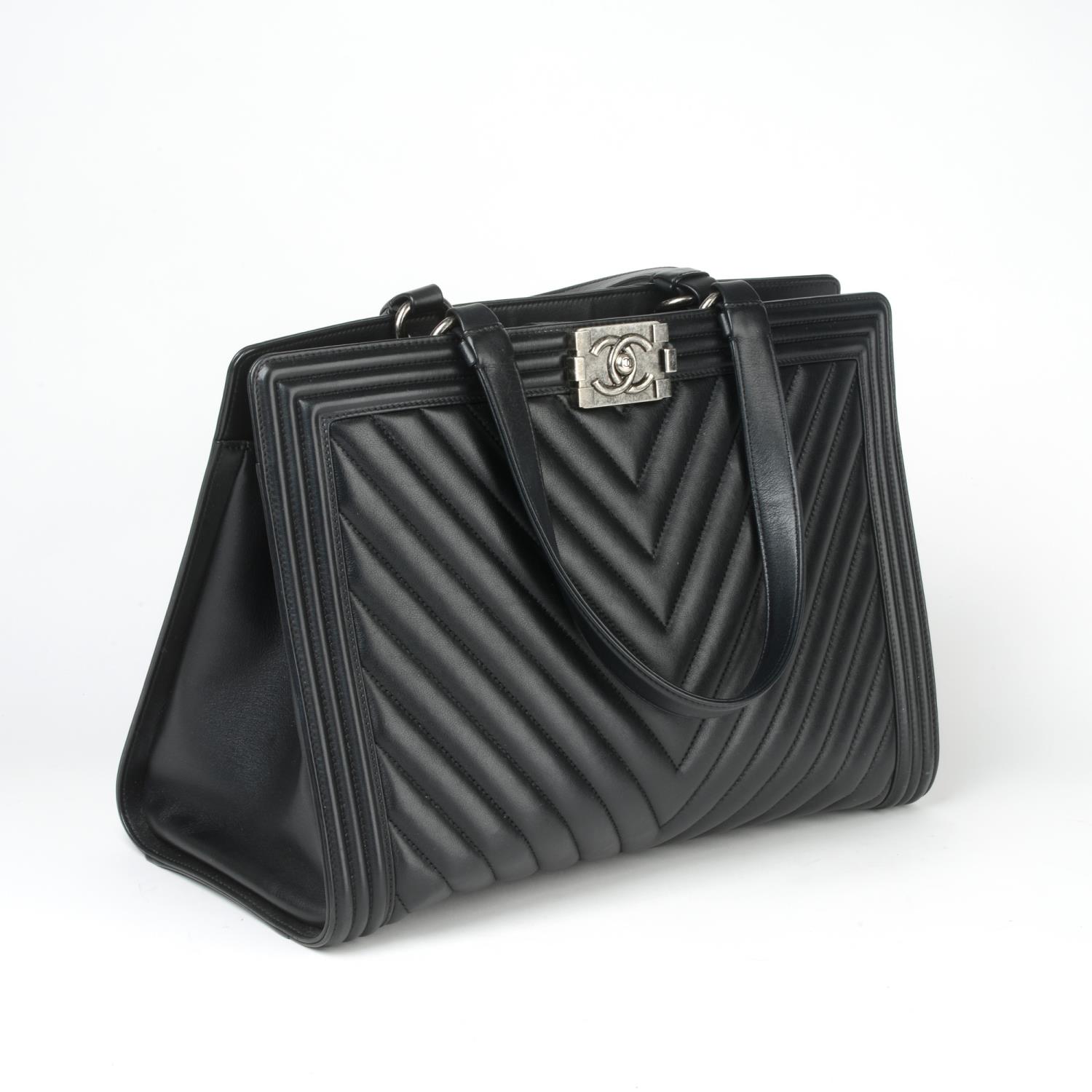 CHANEL - a Chevron Quilted Boy Tote handbag. - Image 2 of 5