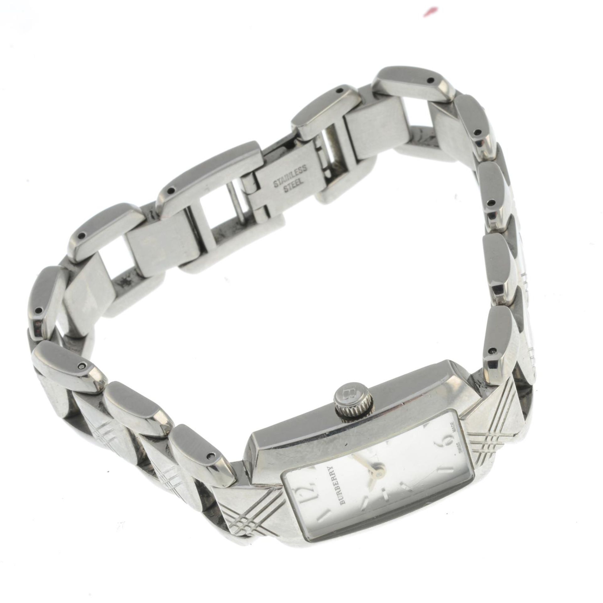 BURBERRY - a stainless steel quartz ladies bracelet watch. - Bild 2 aus 4