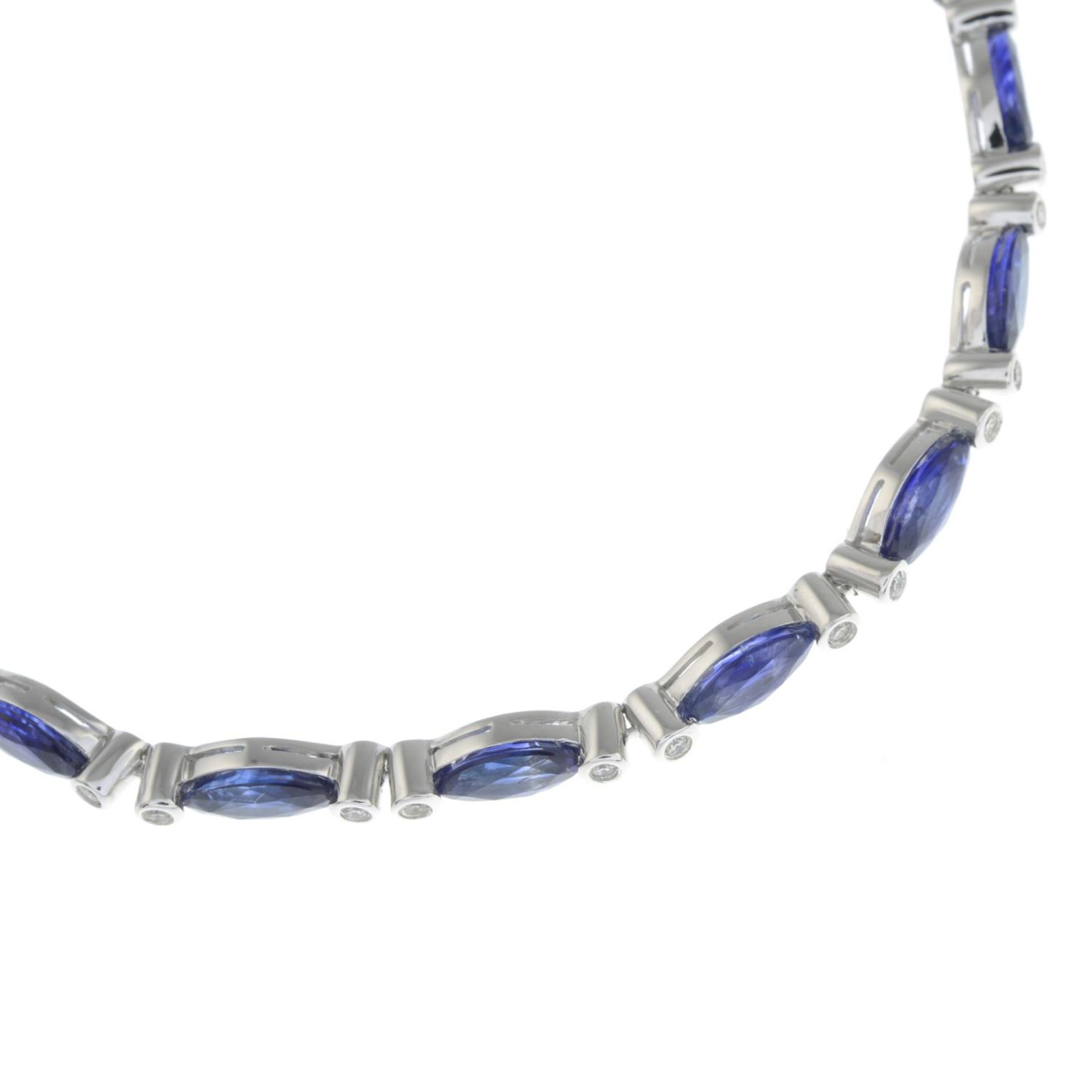 A sapphire and brilliant-cut diamond line bracelet.Total sapphire weight 8.07cts.Total diamond - Bild 2 aus 3