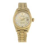 ROLEX - a lady's Oyster Perpetual Datejust bracelet watch.