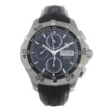 TAG HEUER - a gentleman's Aquaracer chronograph wrist watch.