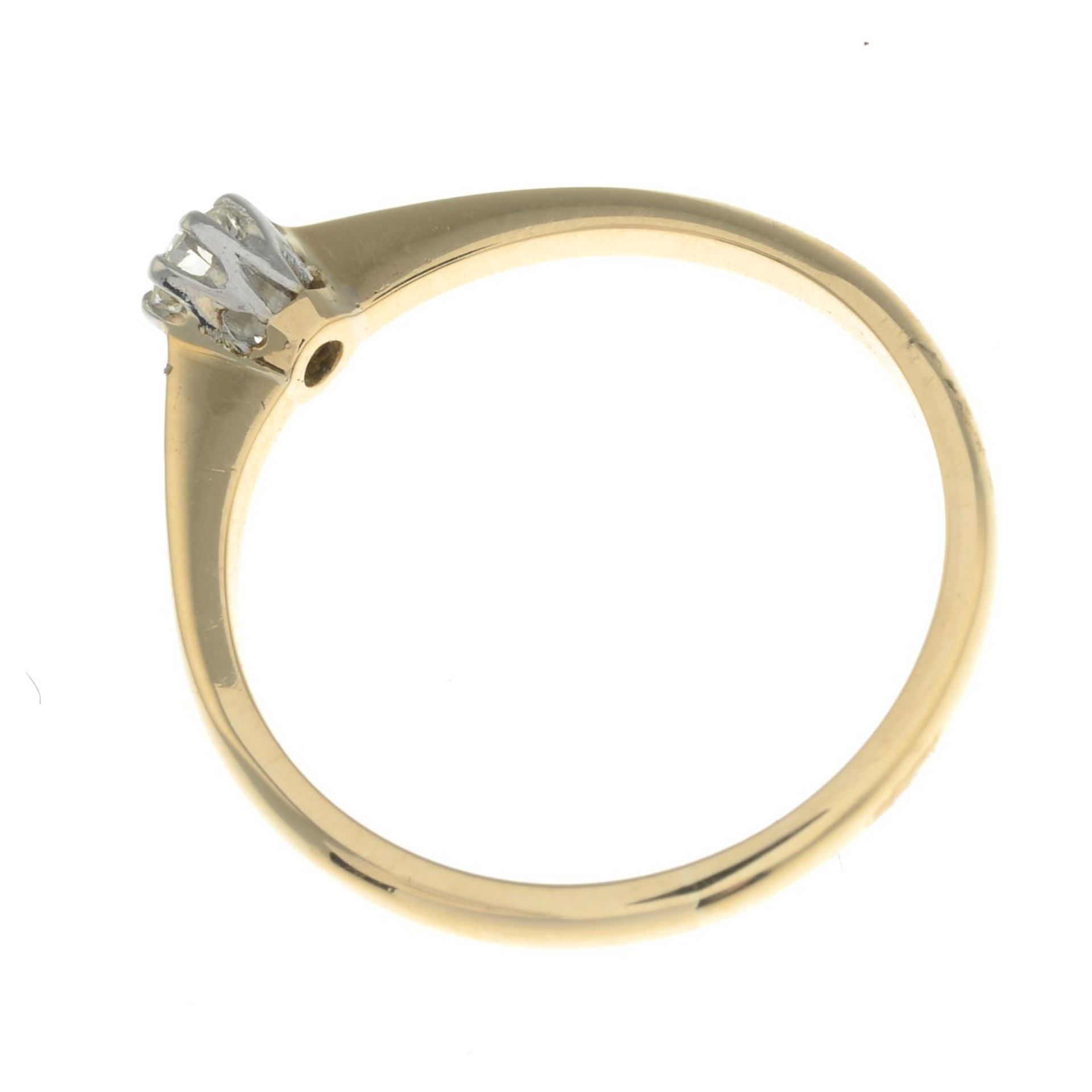 A diamond single-stone ring. - Bild 2 aus 2