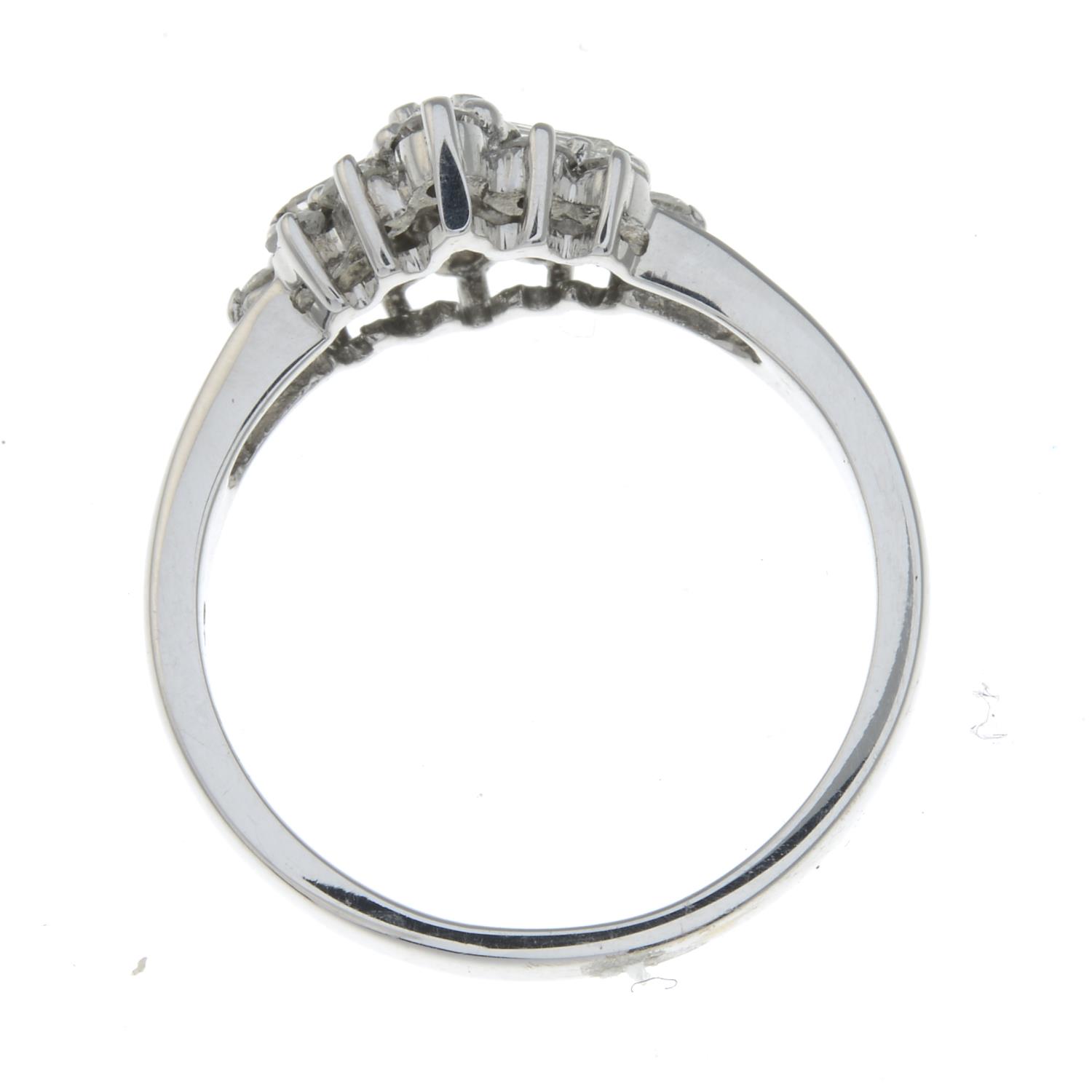 An 18ct gold diamond dress ring. - Image 2 of 2
