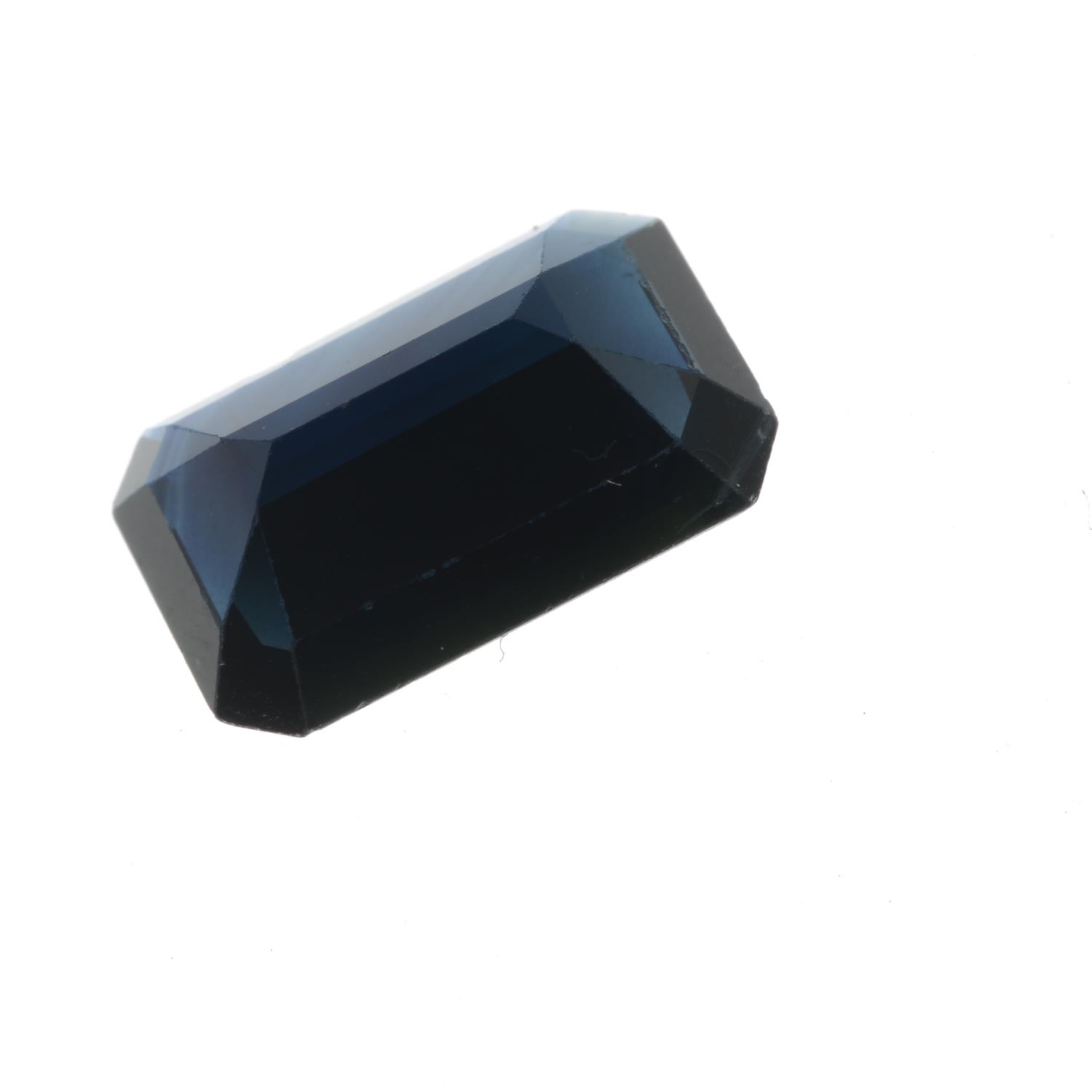 A rectangular-shape sapphire. - Image 2 of 2