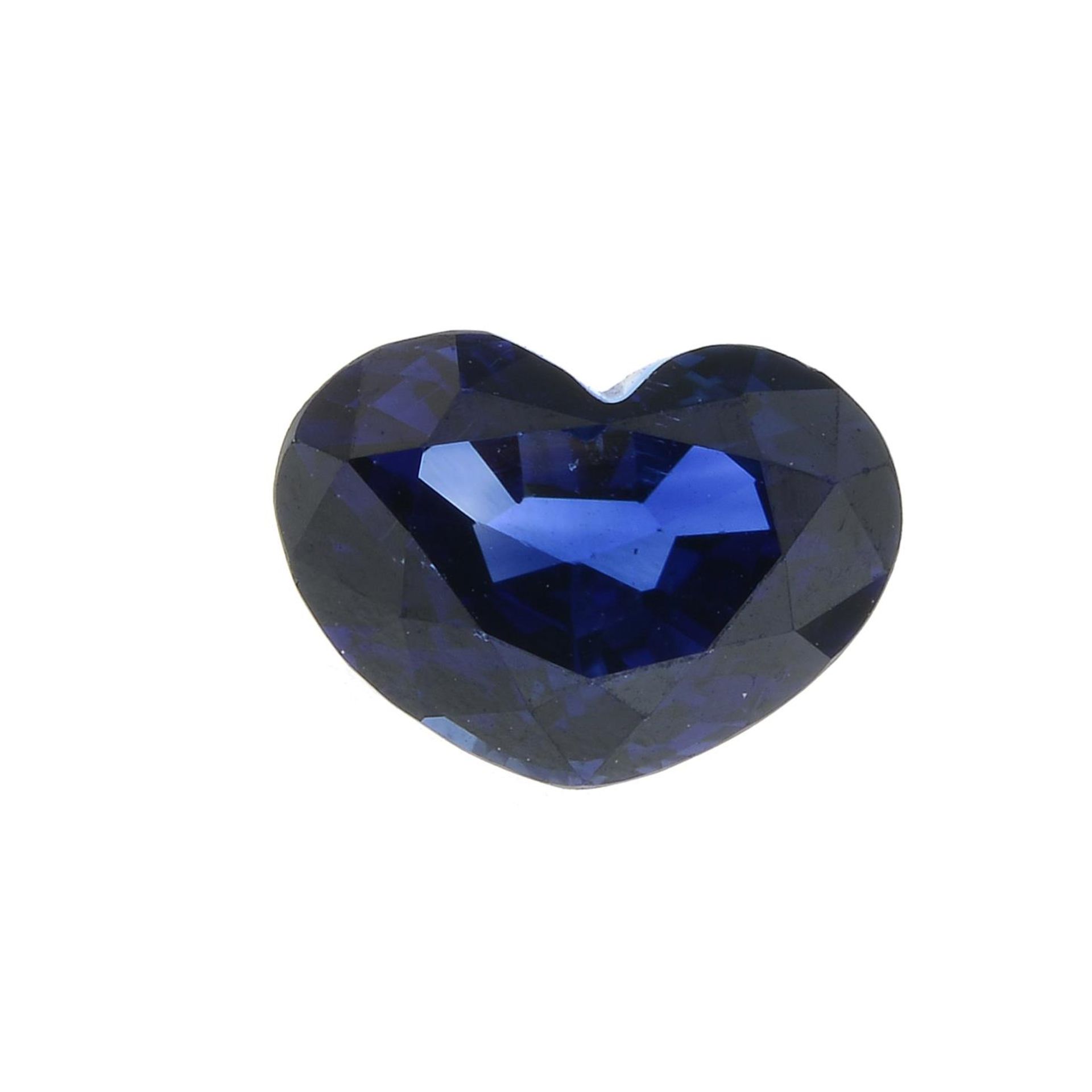 A hear-shape sapphire.