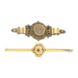 9ct gold rose-cut diamond bar brooch,