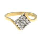 An 18ct gold diamond cluster ring.Estimated total diamond weight 0.20ct,