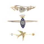 Early 20th century gold diamond and enamel bar brooch, stamped 9ct, length 5cms, 4.6gms.