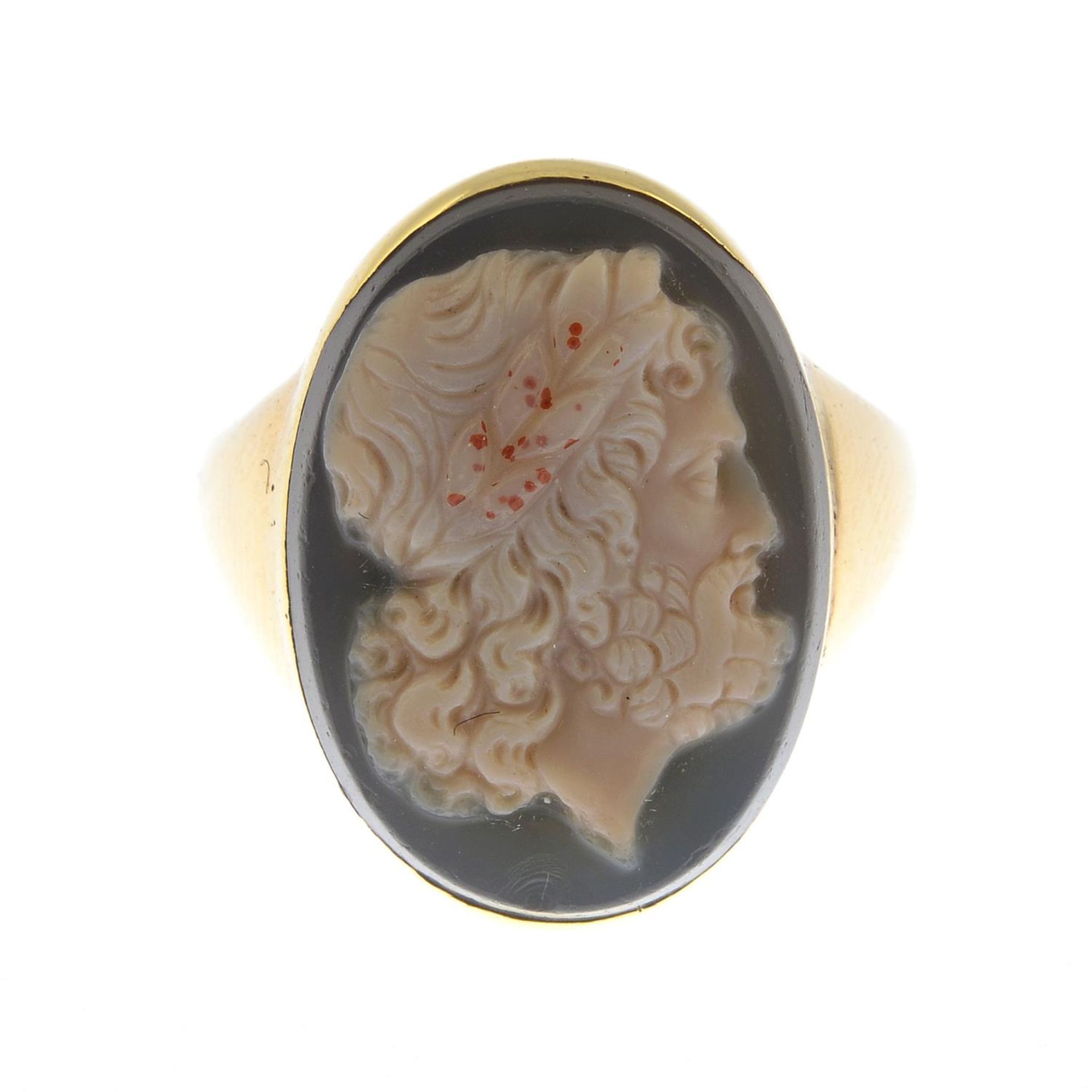 A late Victorian banded agate cameo ring,