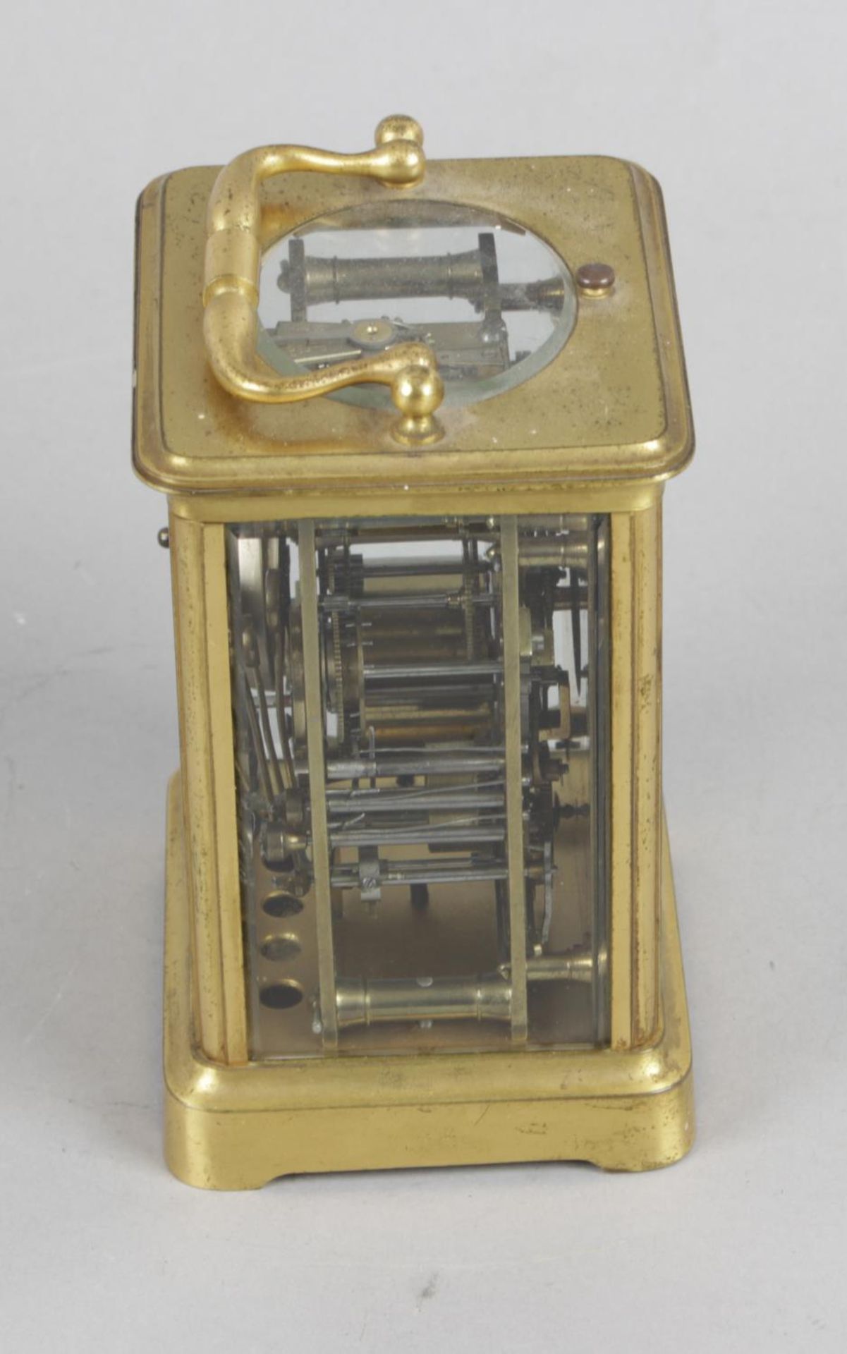 A late 19th century gilt metal cased repeater carriage clock, - Bild 4 aus 5
