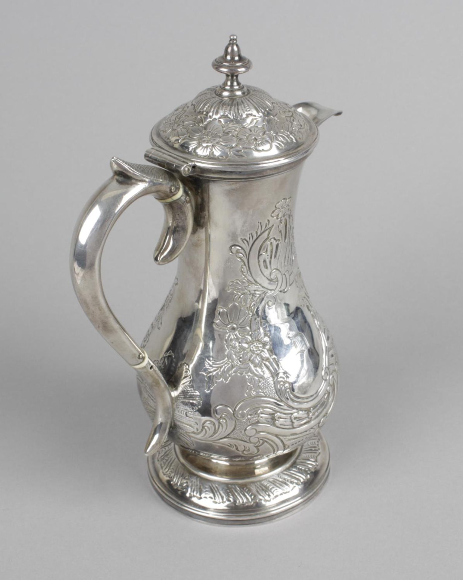 An early George III silver hot water pot, - Image 2 of 3