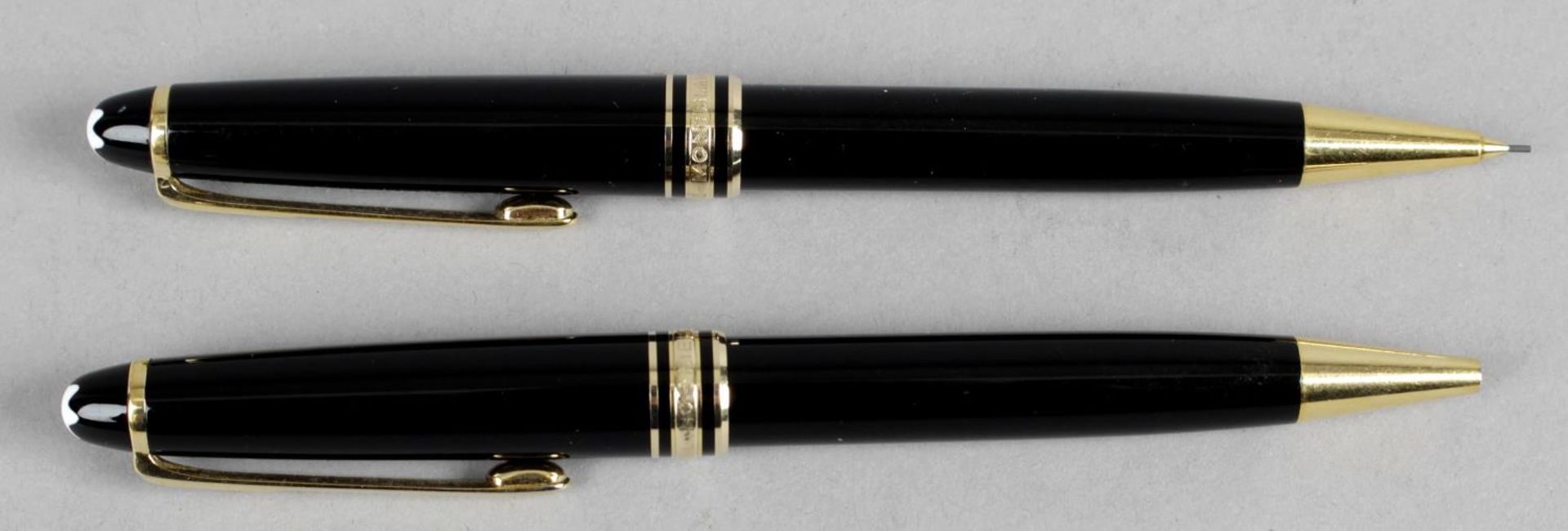 A Montblanc Meisterstuck ballpoint pen,